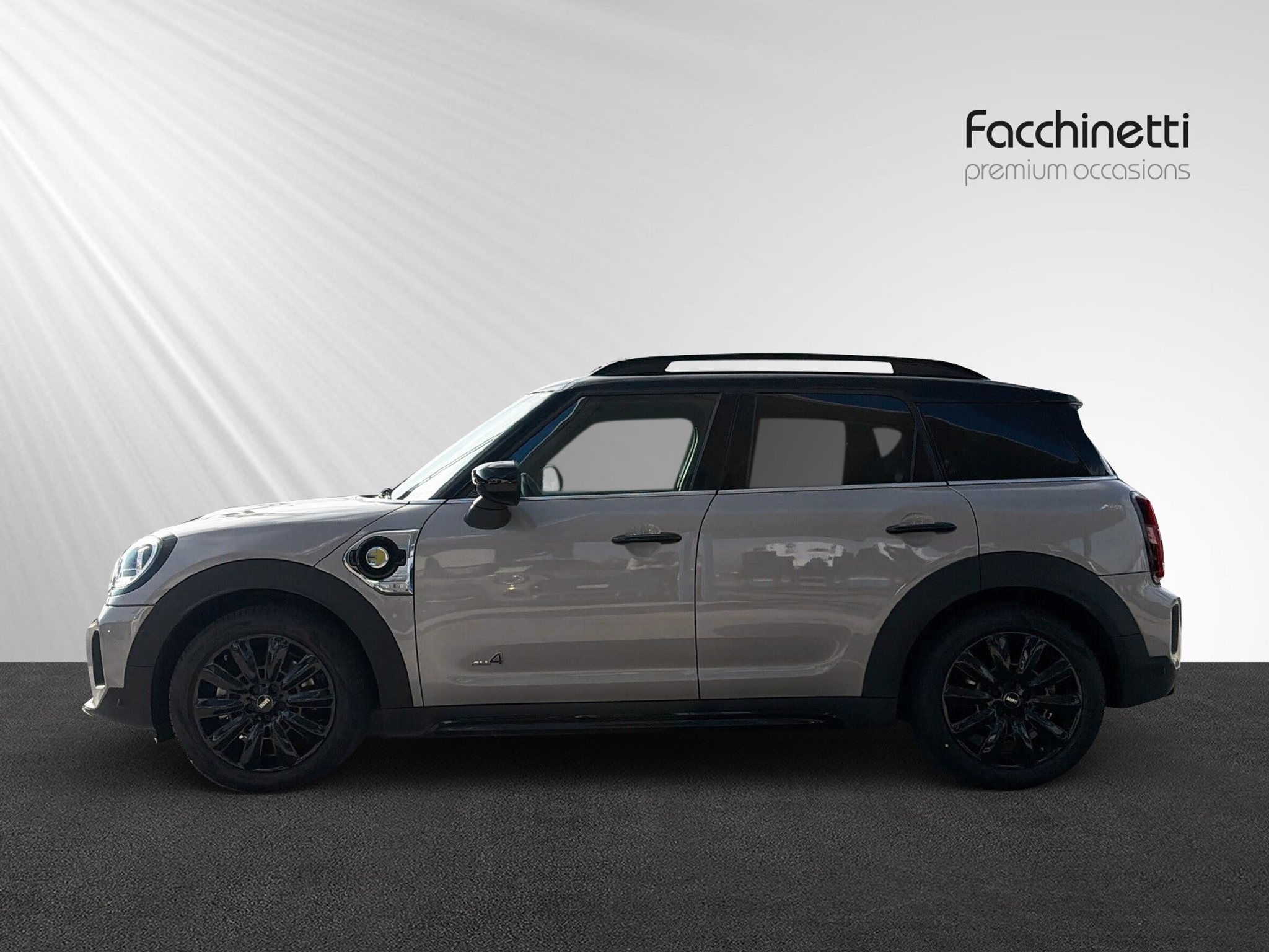 listing desktop thumbnail image 2