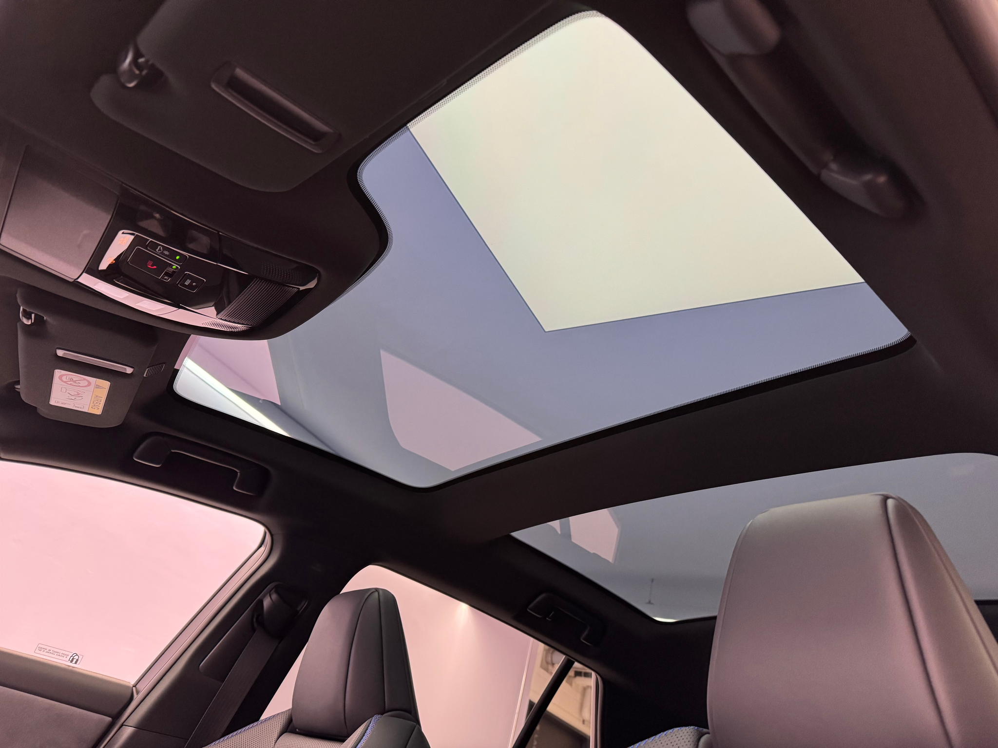 listing desktop thumbnail image 16