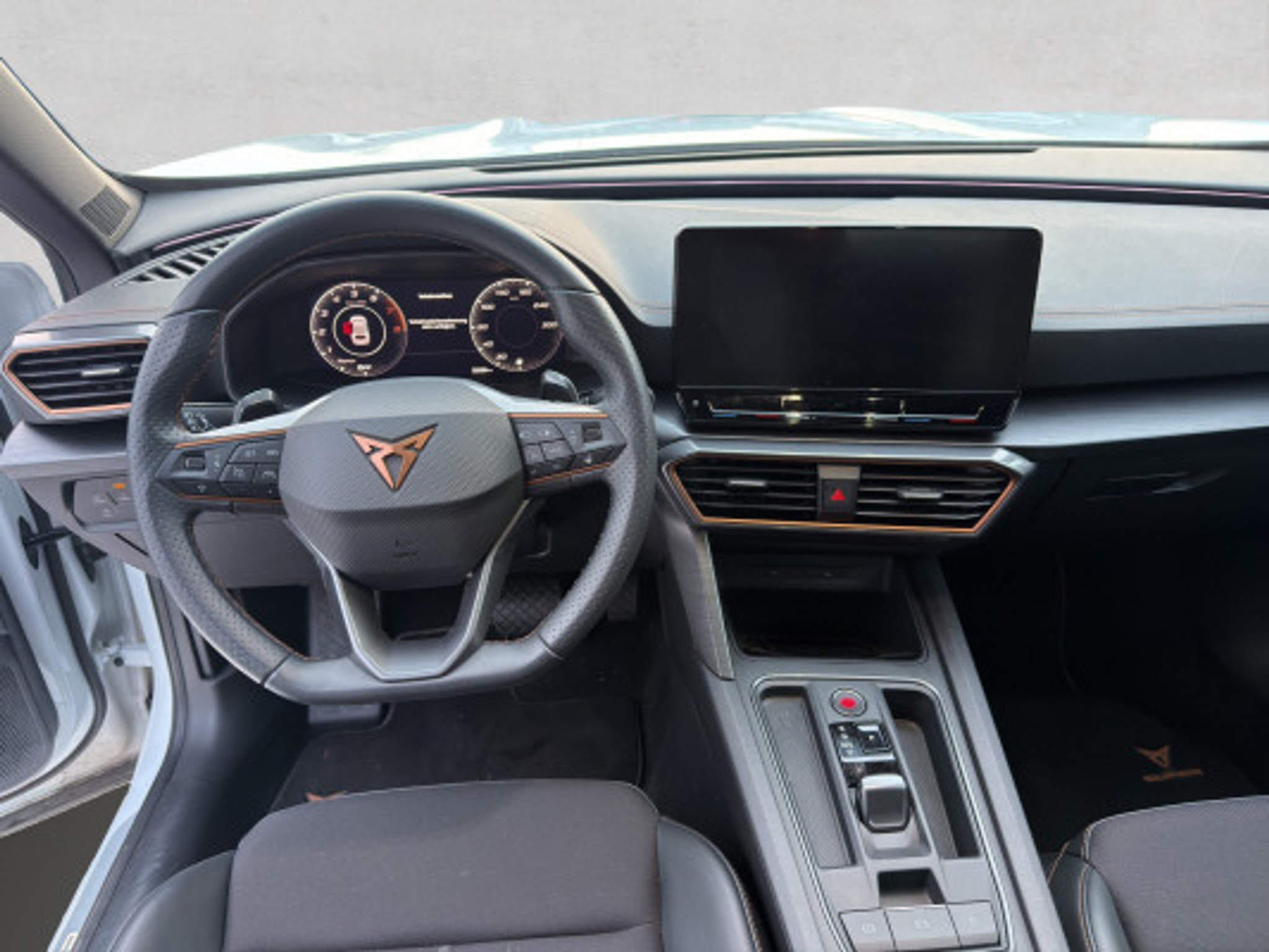 listing desktop thumbnail image 11