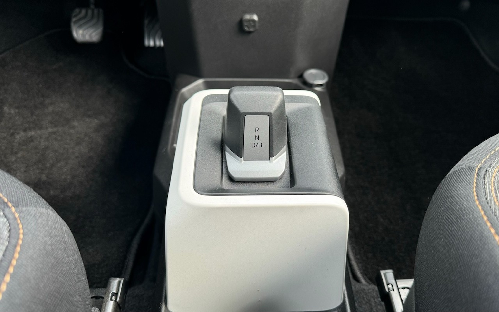 listing desktop thumbnail image 22