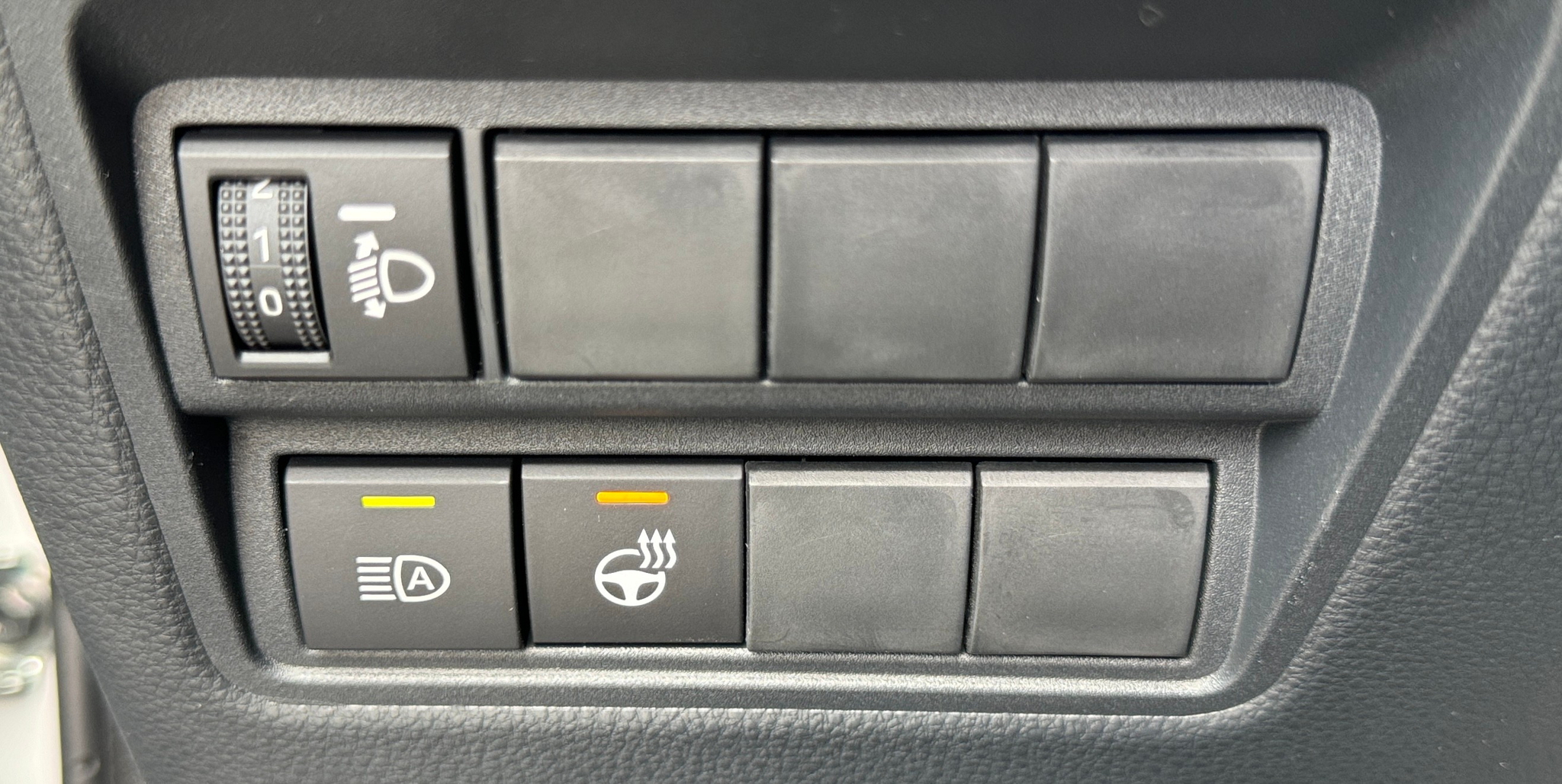 listing desktop thumbnail image 22