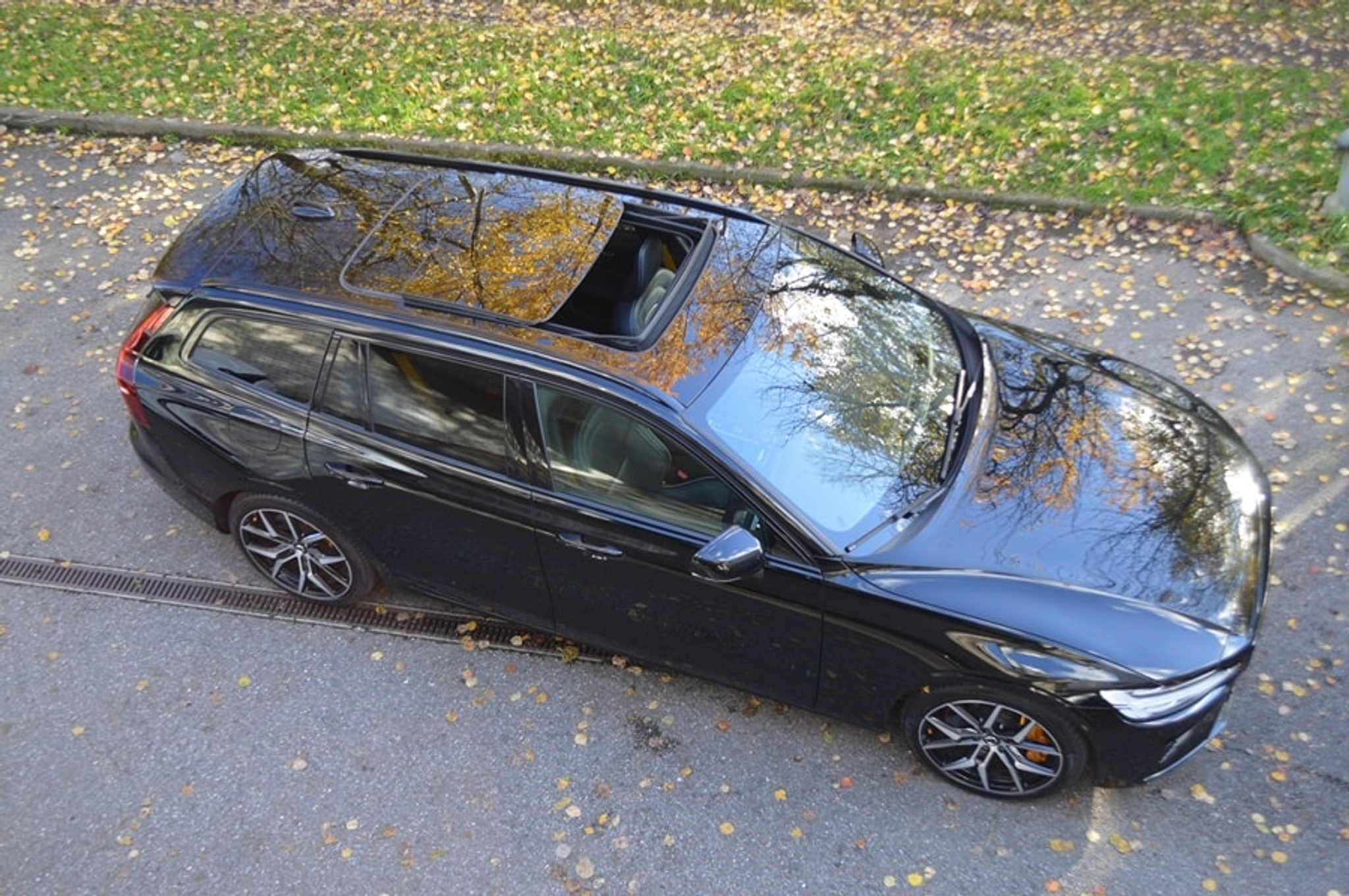 listing desktop thumbnail image 15