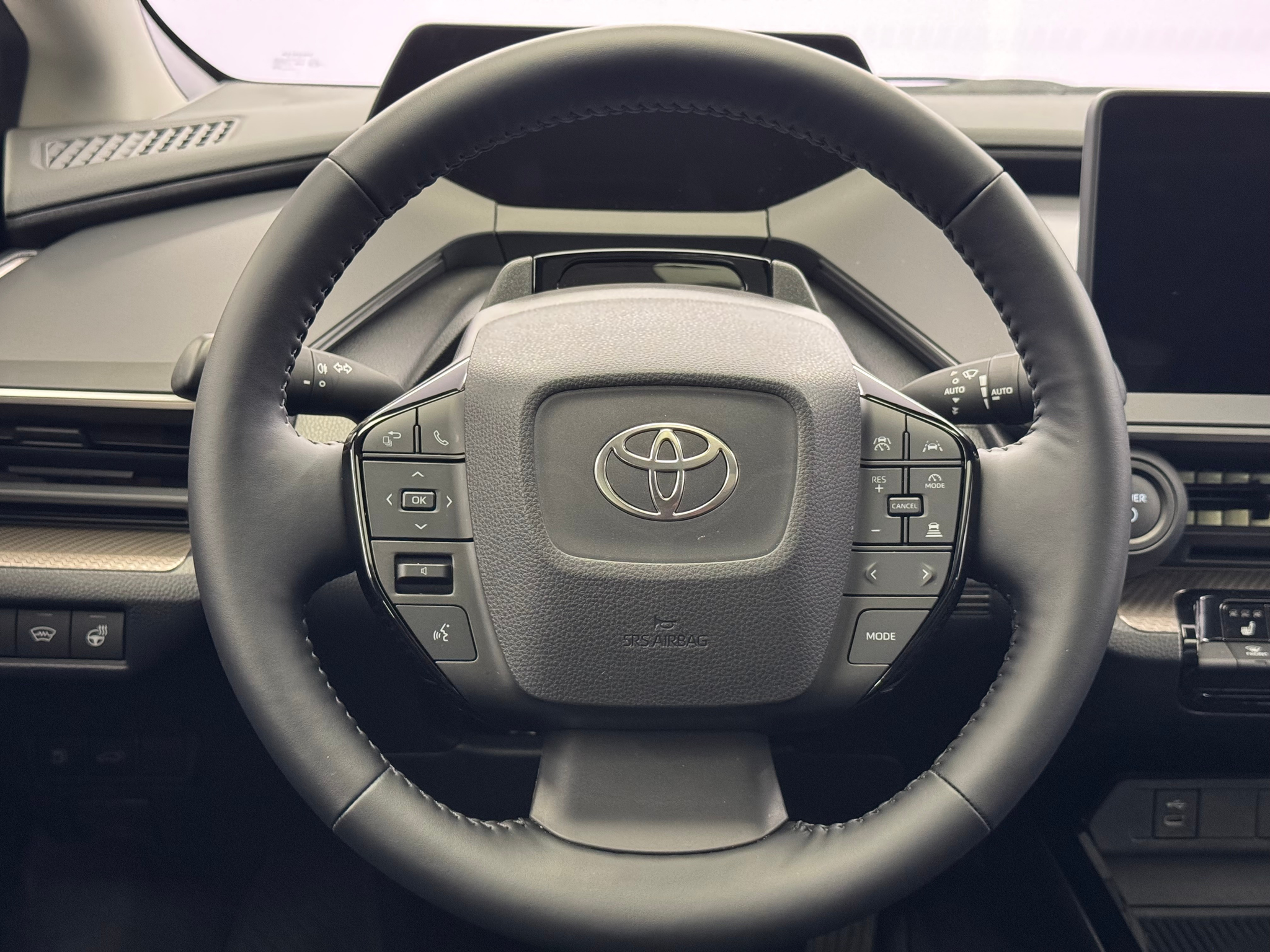 listing desktop thumbnail image 13