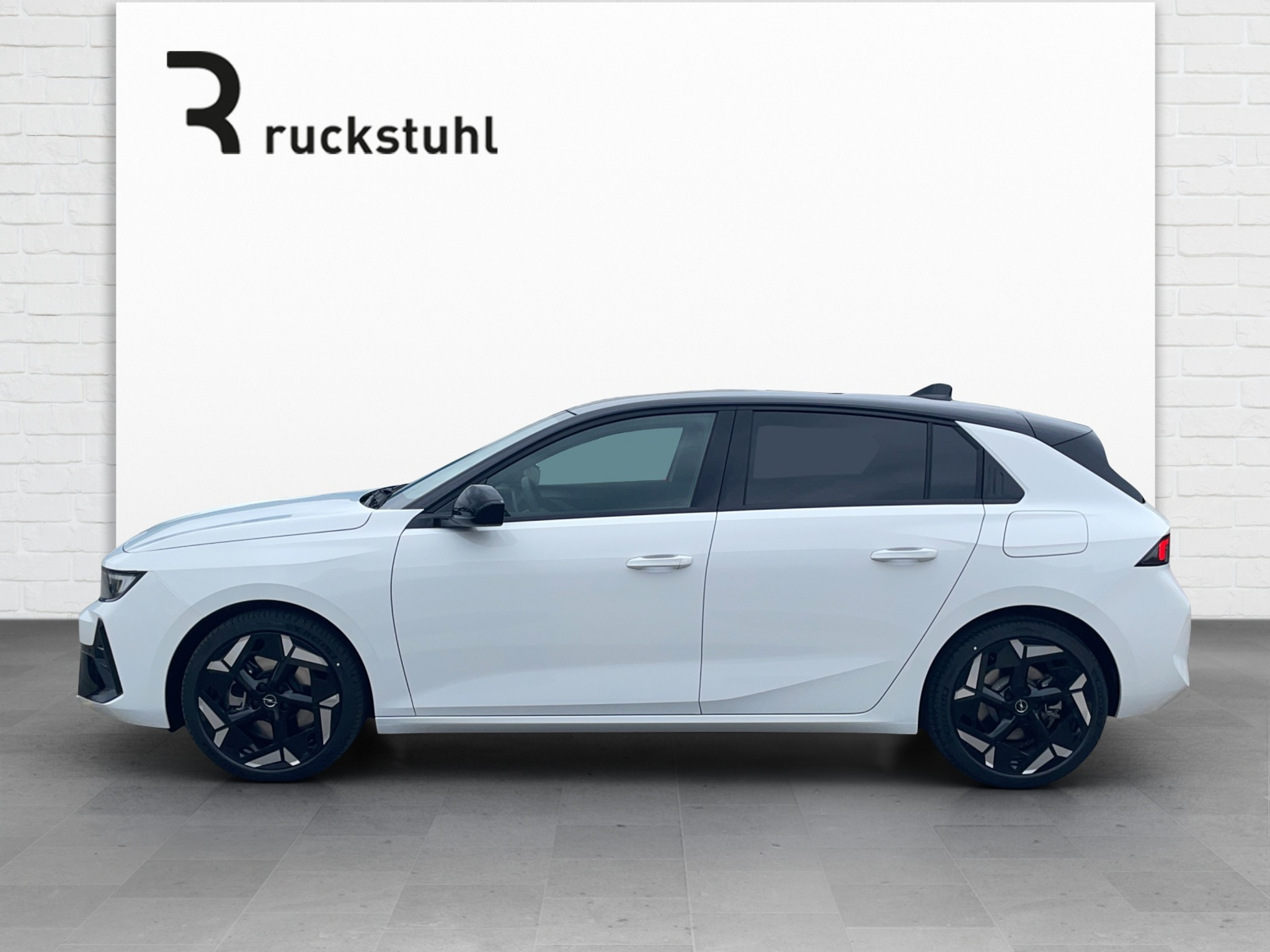 listing desktop thumbnail image 2