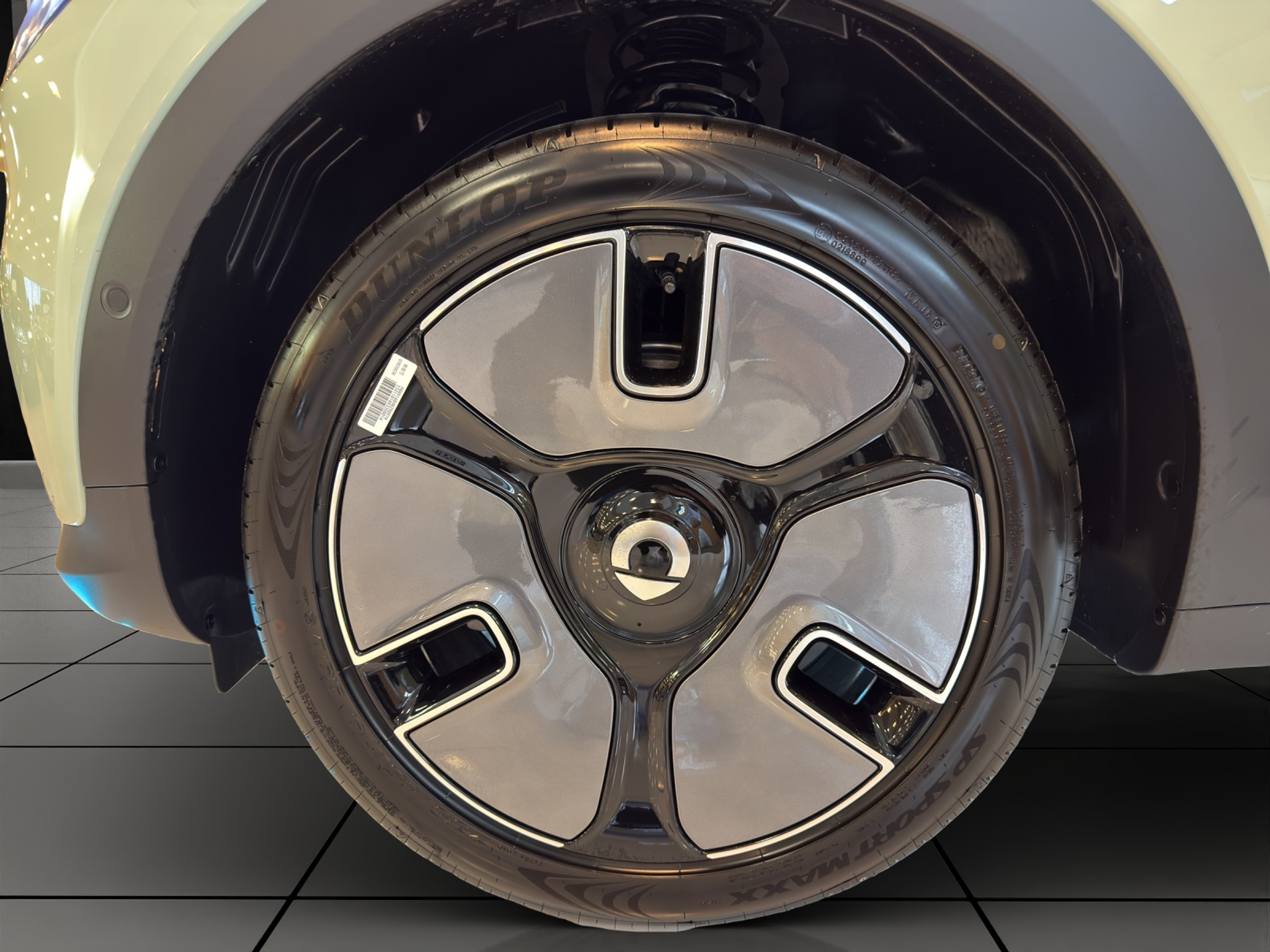 listing desktop thumbnail image 7