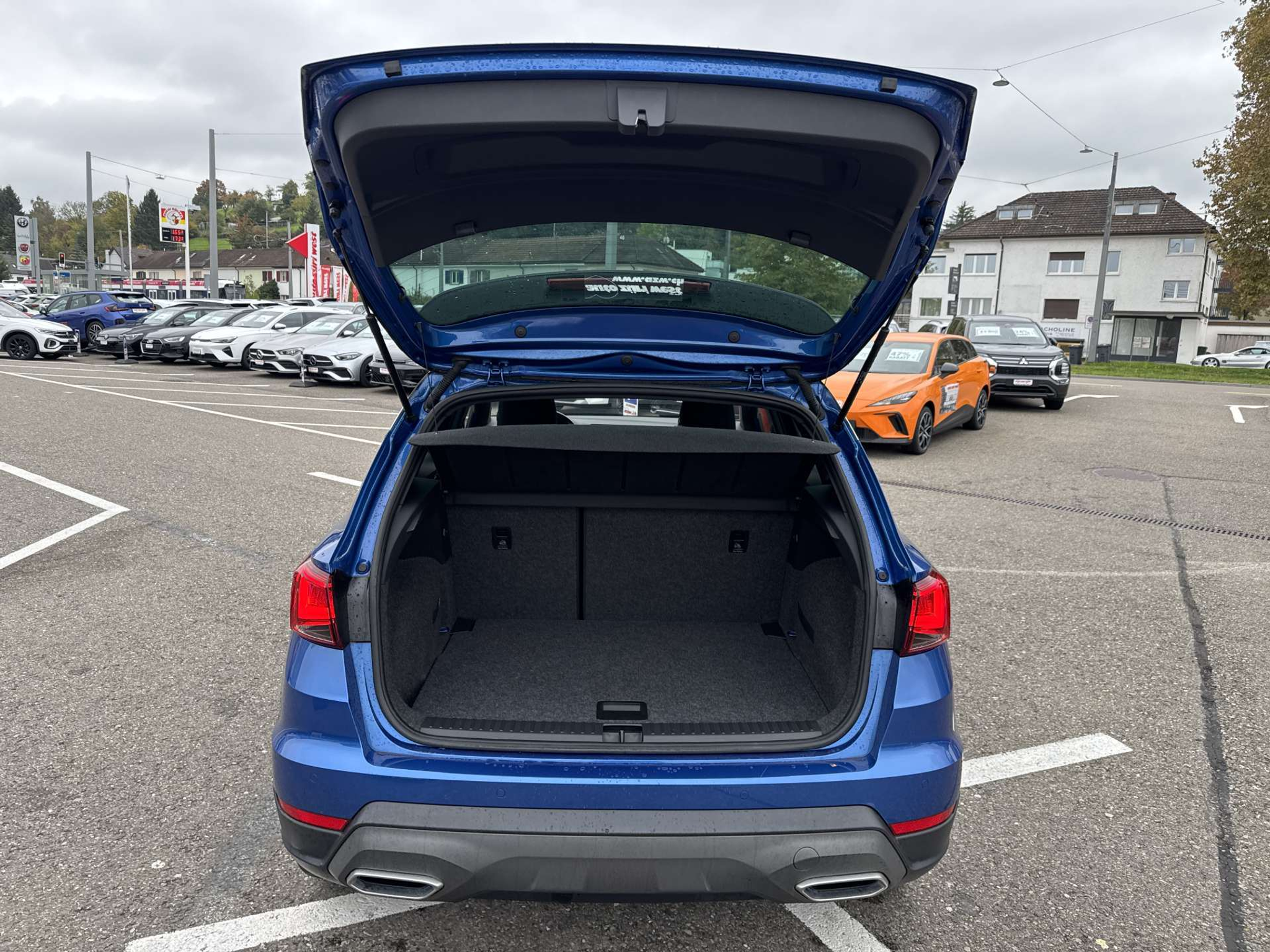 listing desktop thumbnail image 7