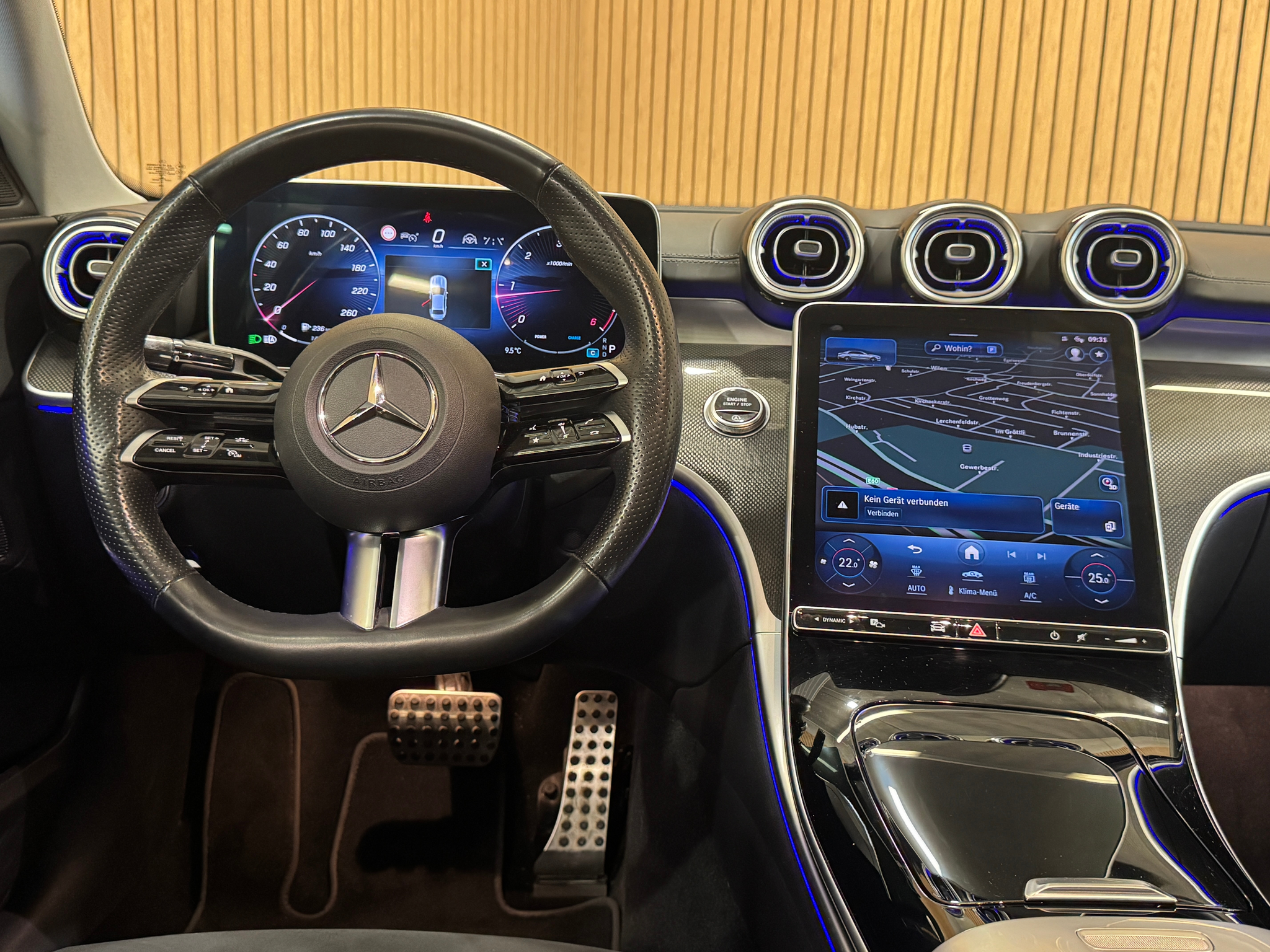 listing desktop thumbnail image 15