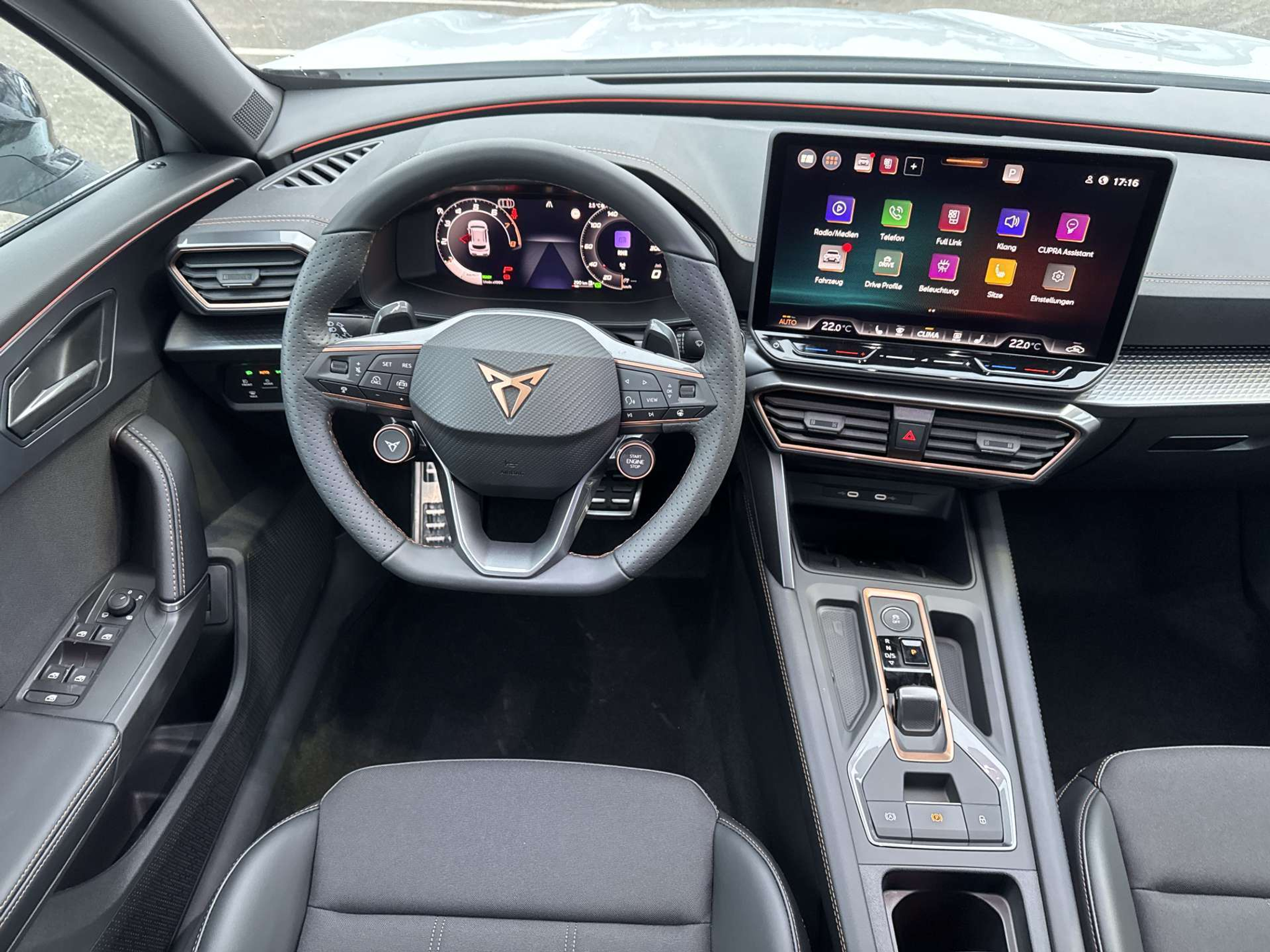 listing desktop thumbnail image 4