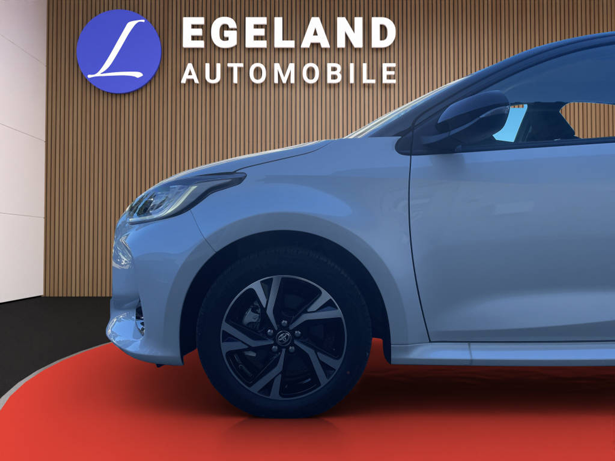 listing desktop thumbnail image 15