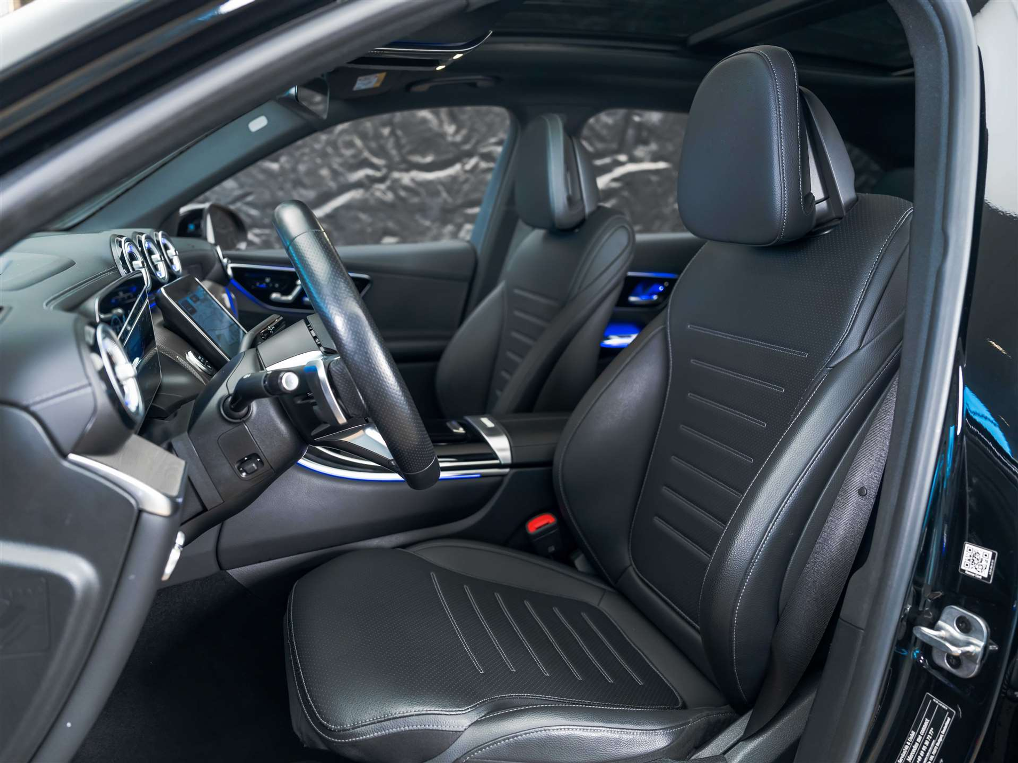 listing desktop thumbnail image 9