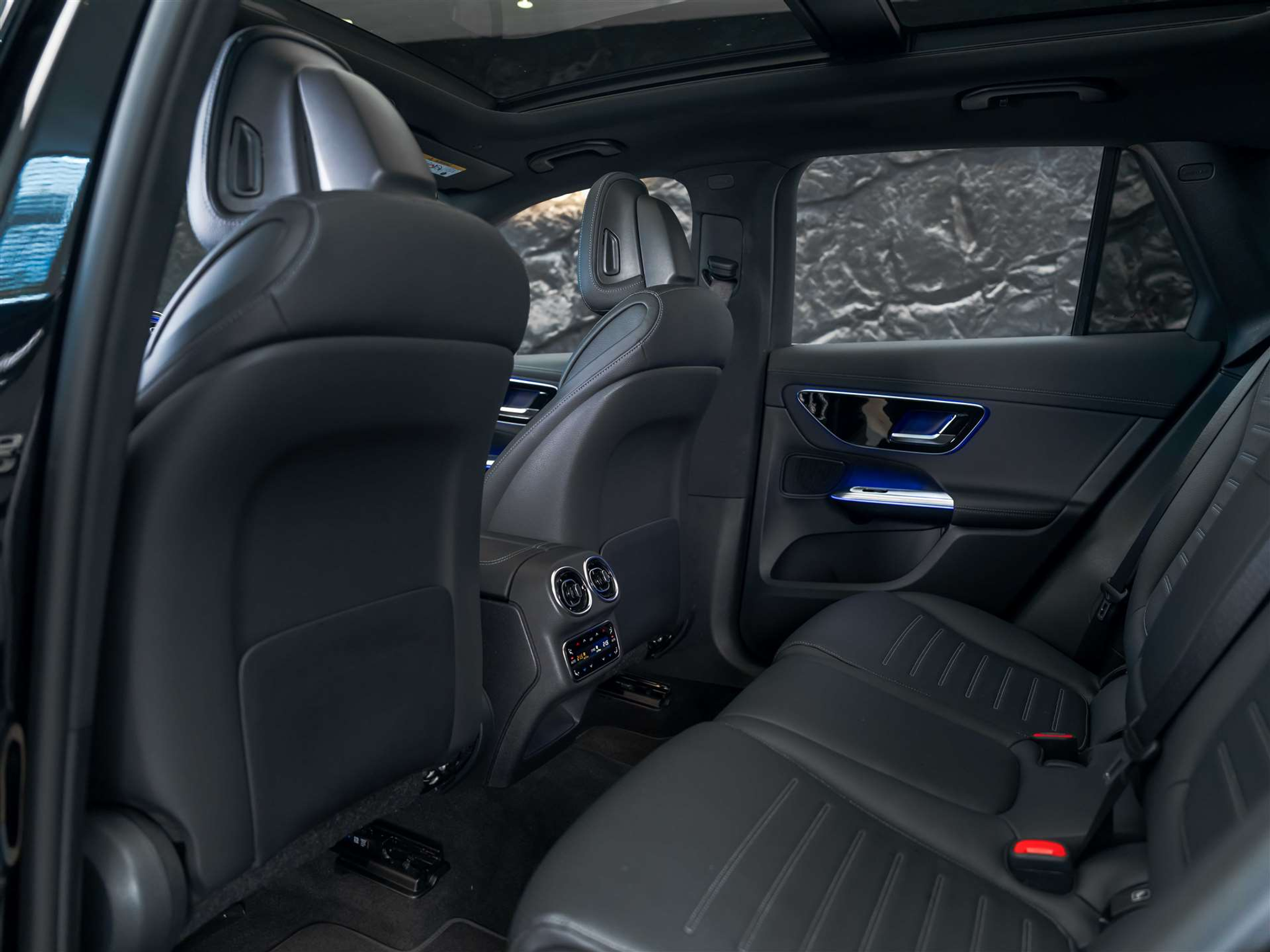 listing desktop thumbnail image 11