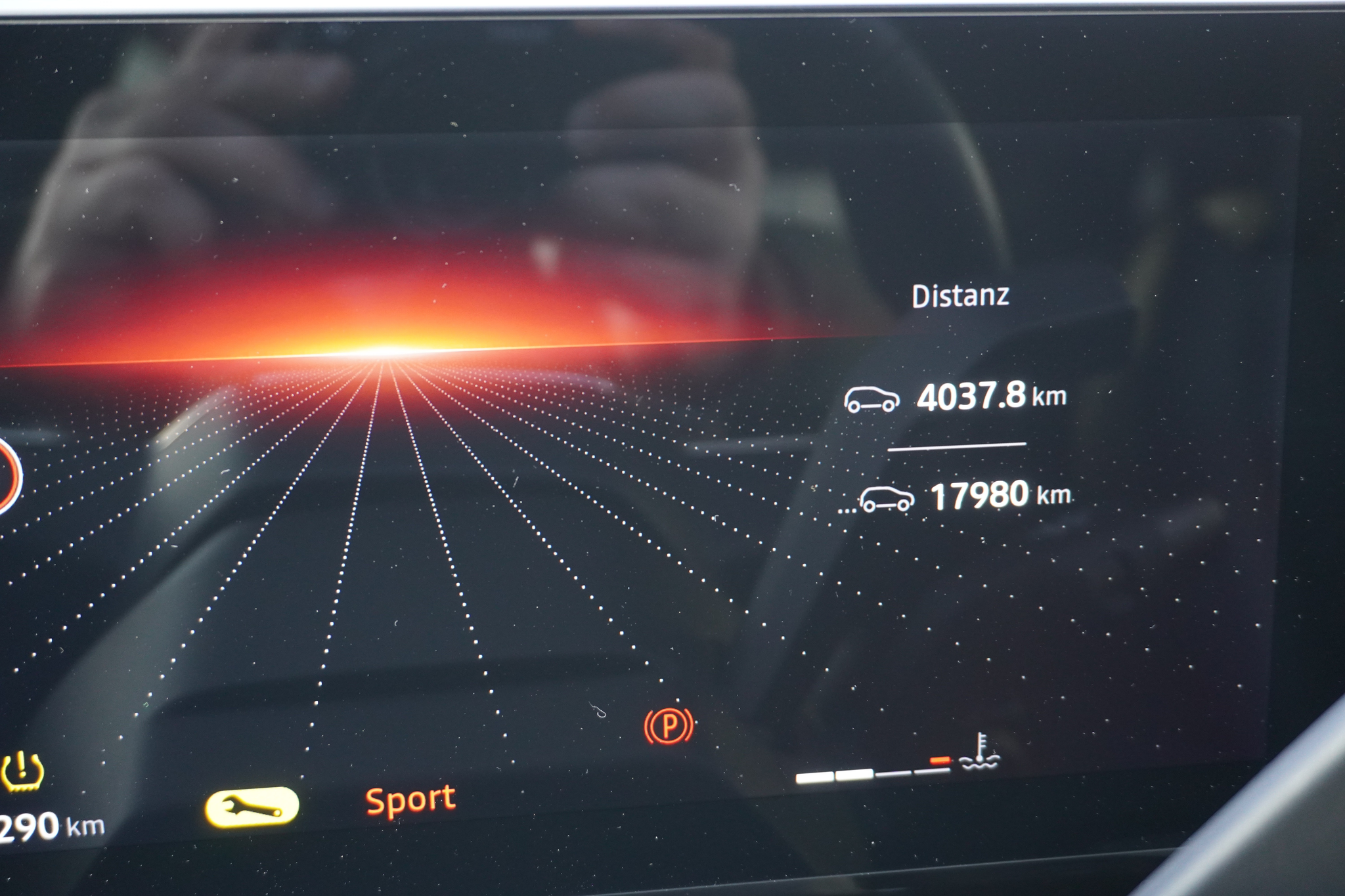 listing desktop thumbnail image 25