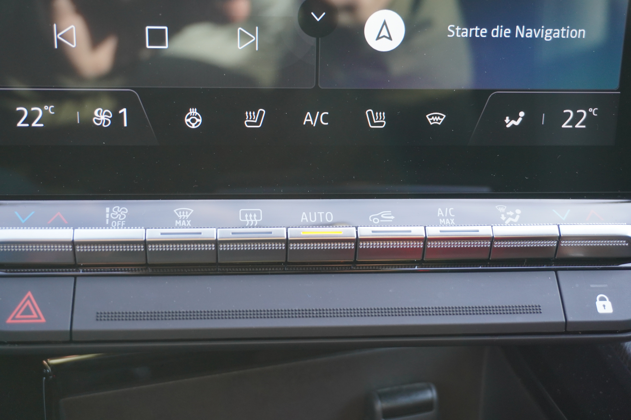 listing desktop thumbnail image 21