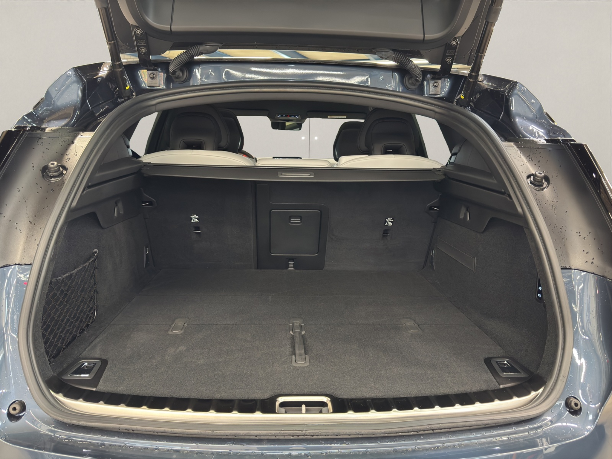 listing desktop thumbnail image 14