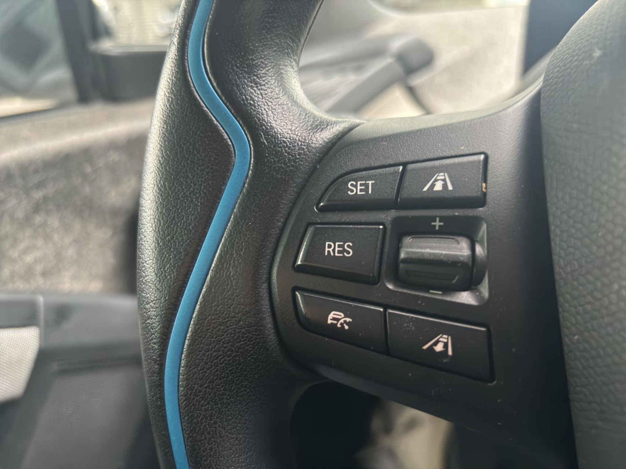 listing desktop thumbnail image 18