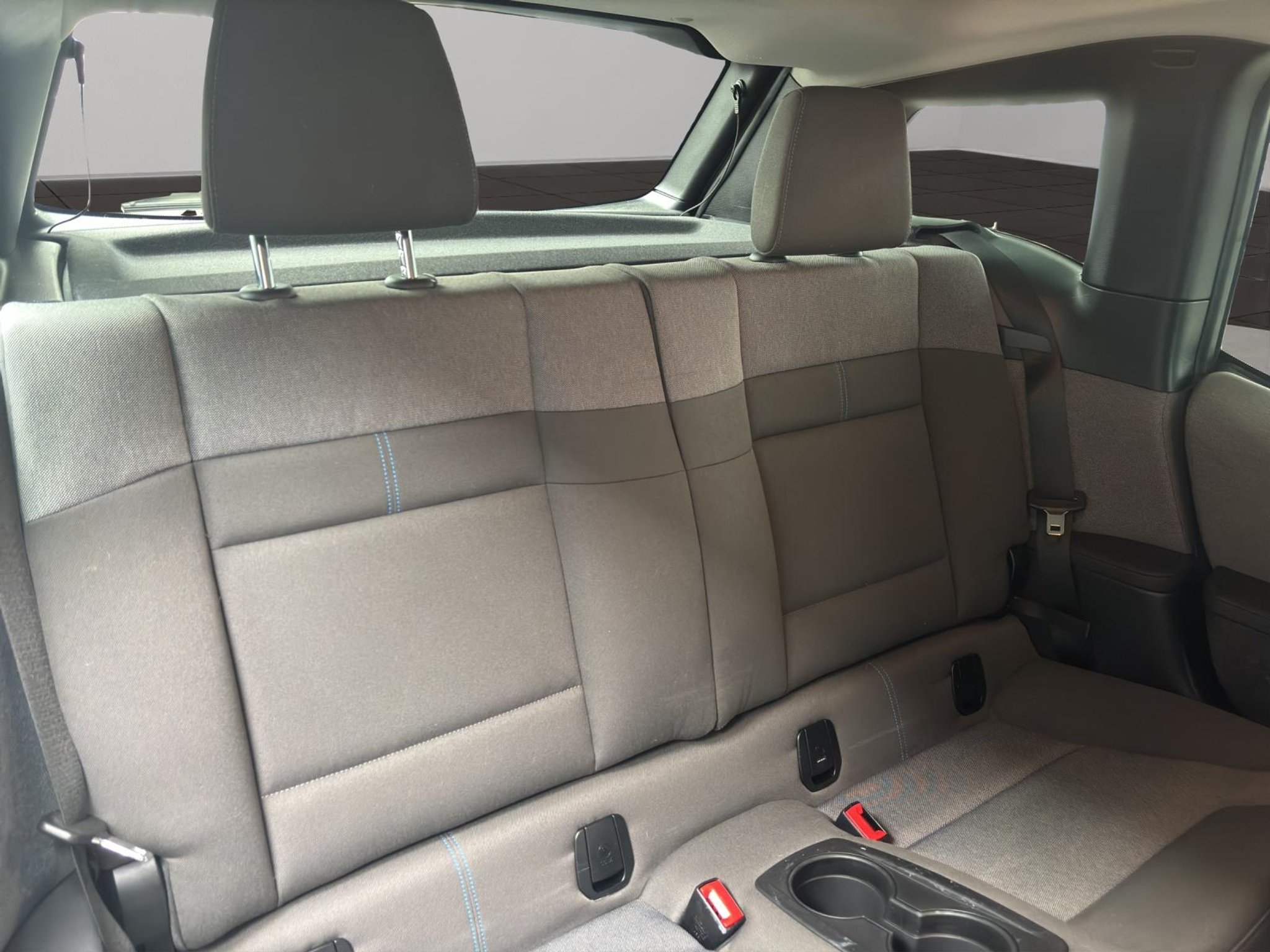 listing desktop thumbnail image 11