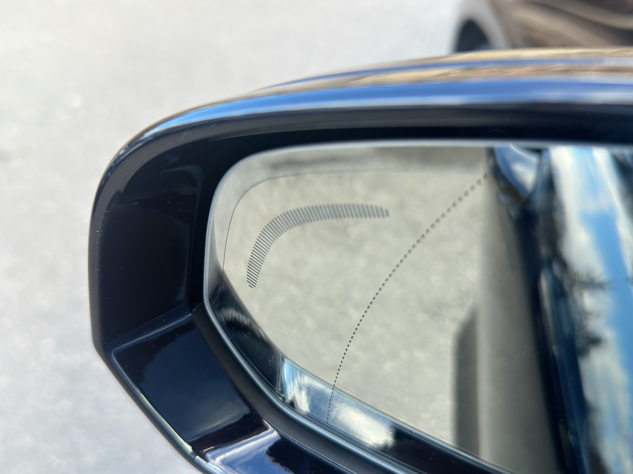 listing desktop thumbnail image 17