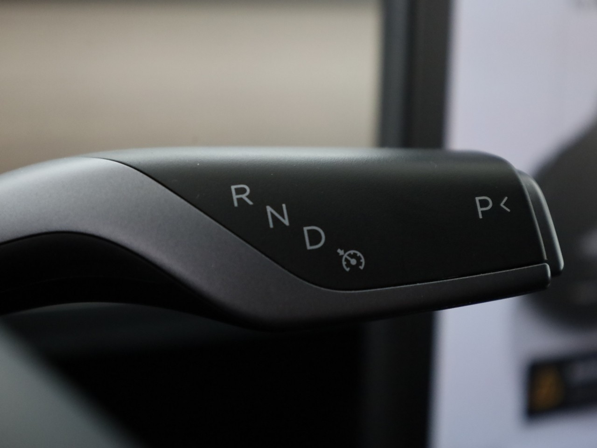 listing desktop thumbnail image 8