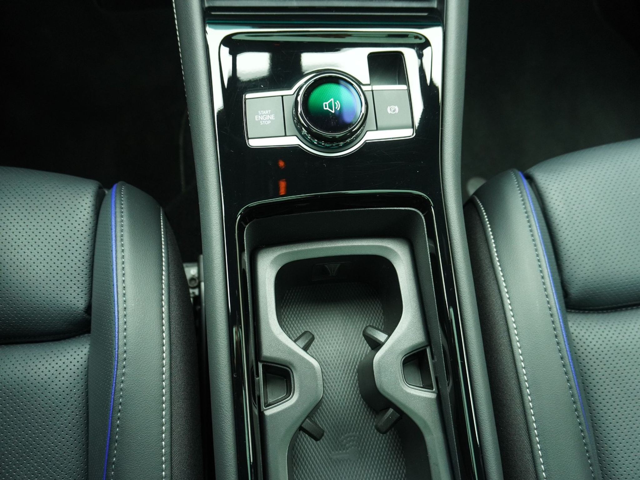 listing desktop thumbnail image 14