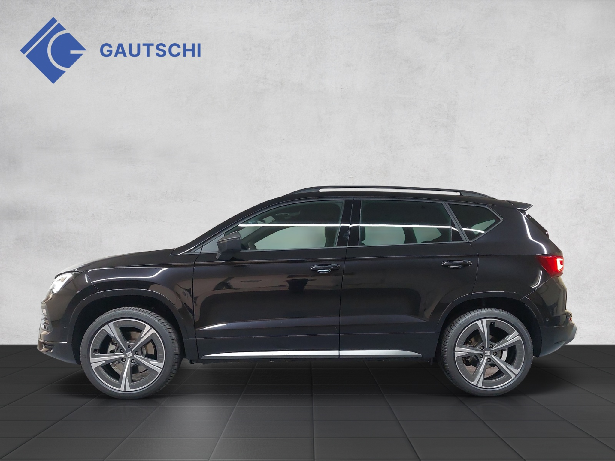 listing desktop thumbnail image 1