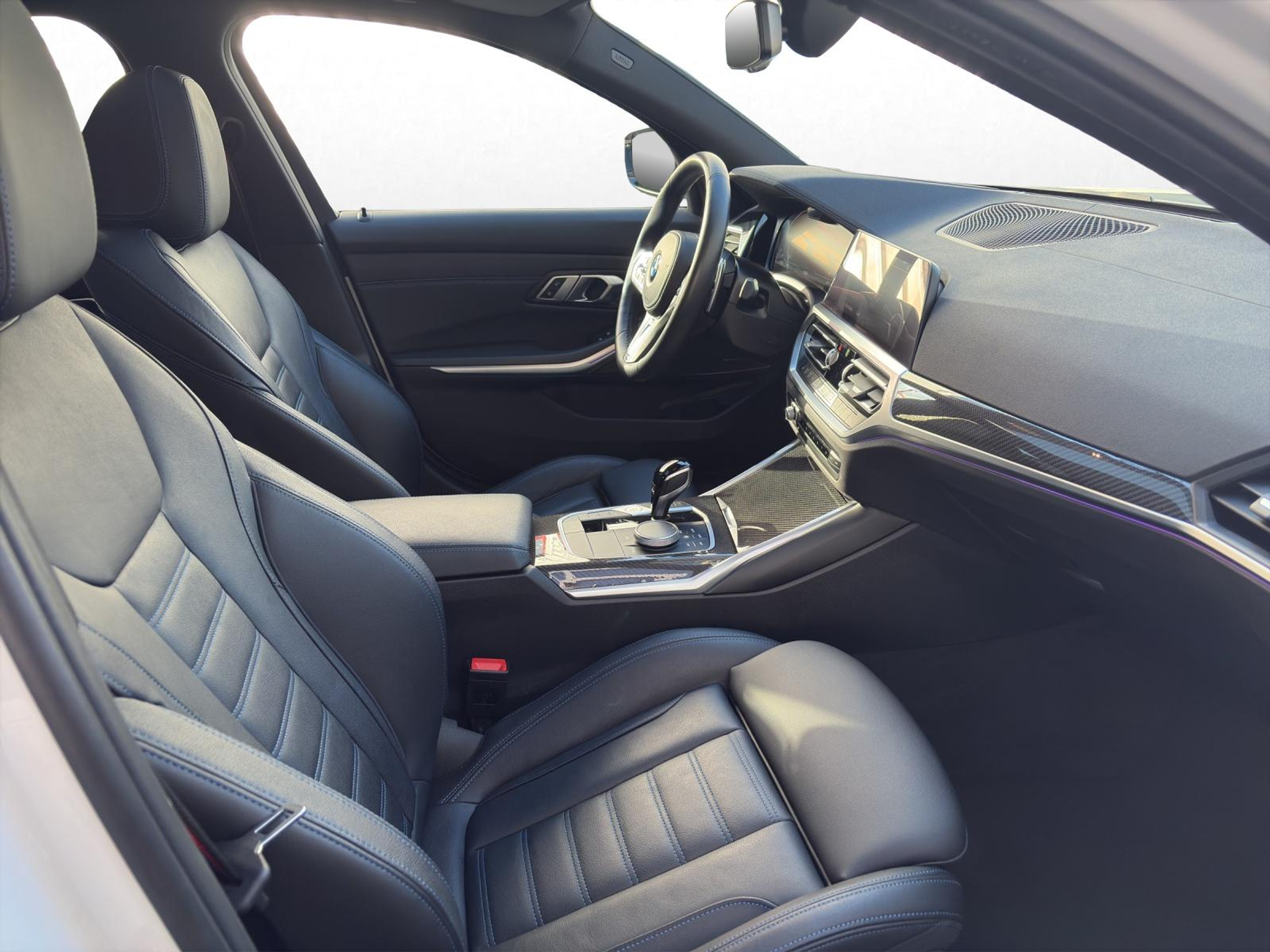 listing desktop thumbnail image 21