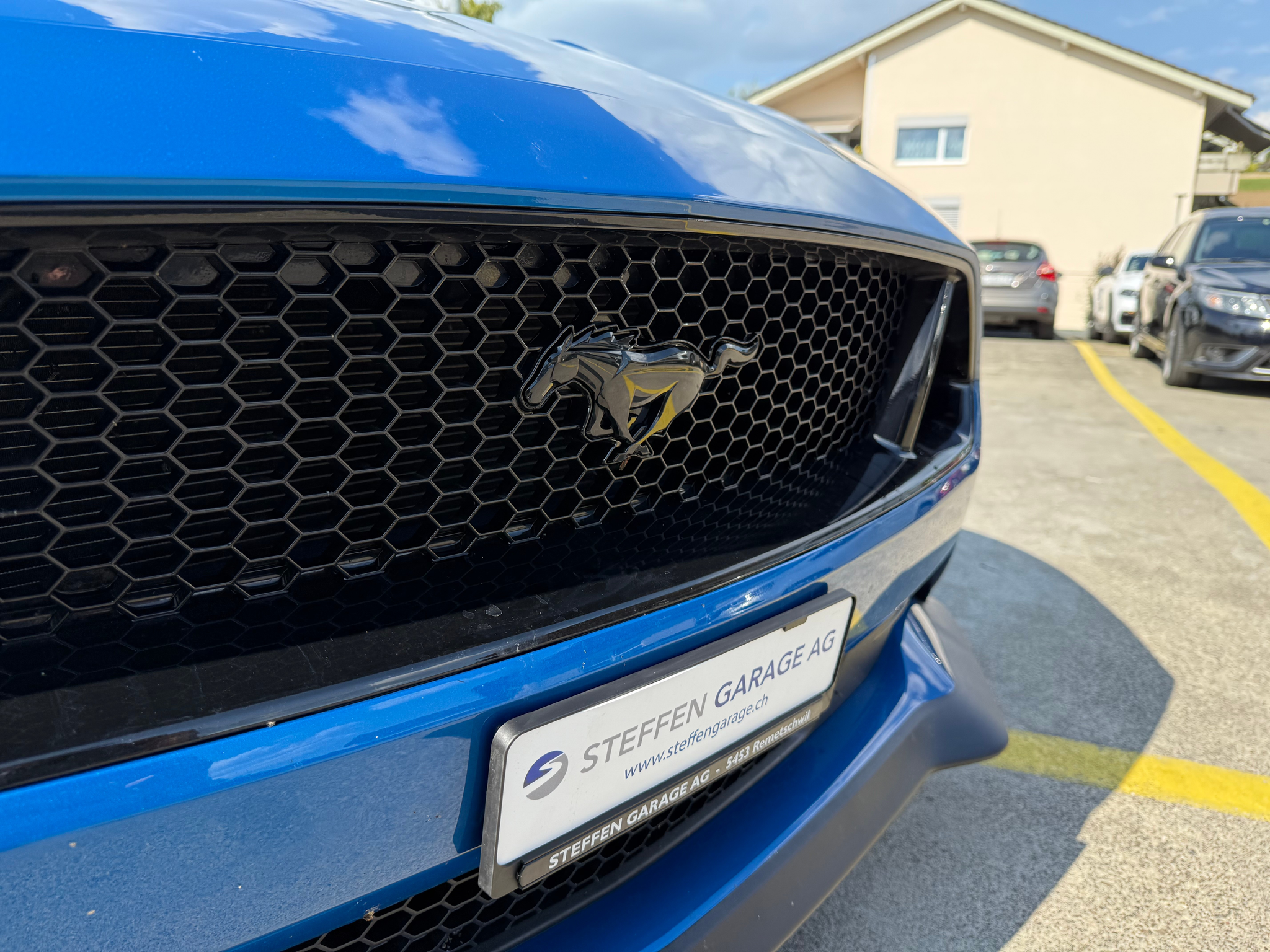 listing desktop thumbnail image 10