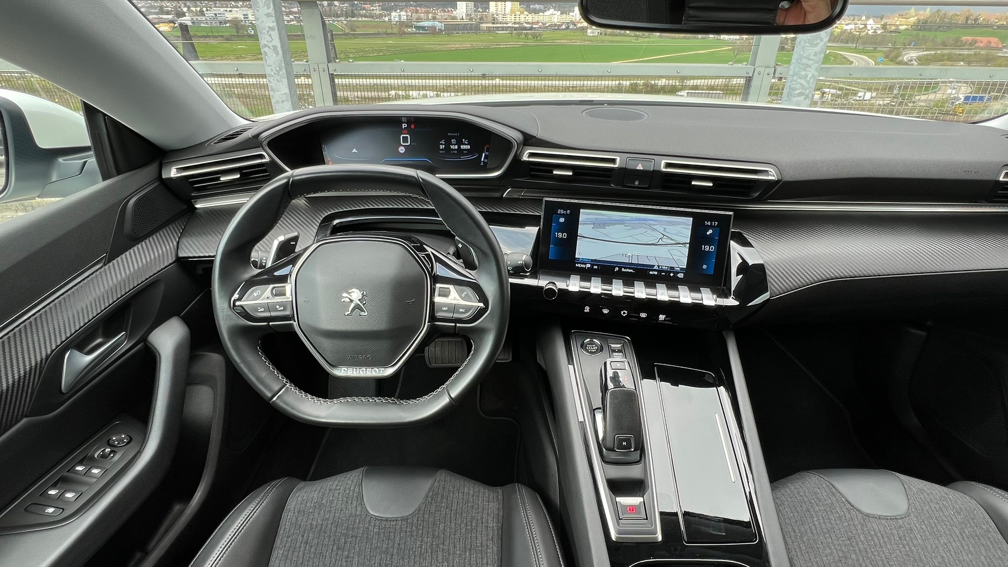 listing desktop thumbnail image 21