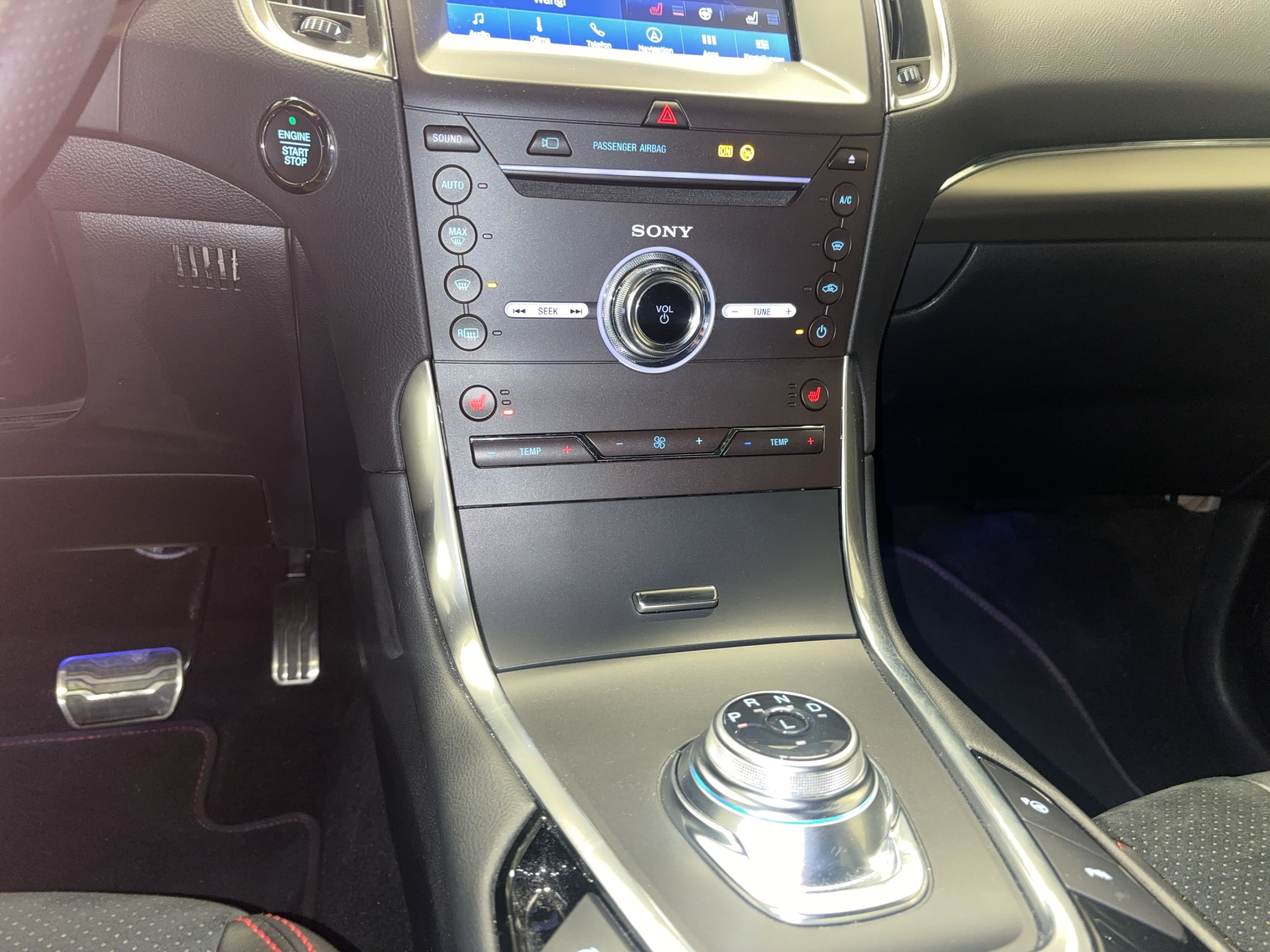 listing desktop thumbnail image 10