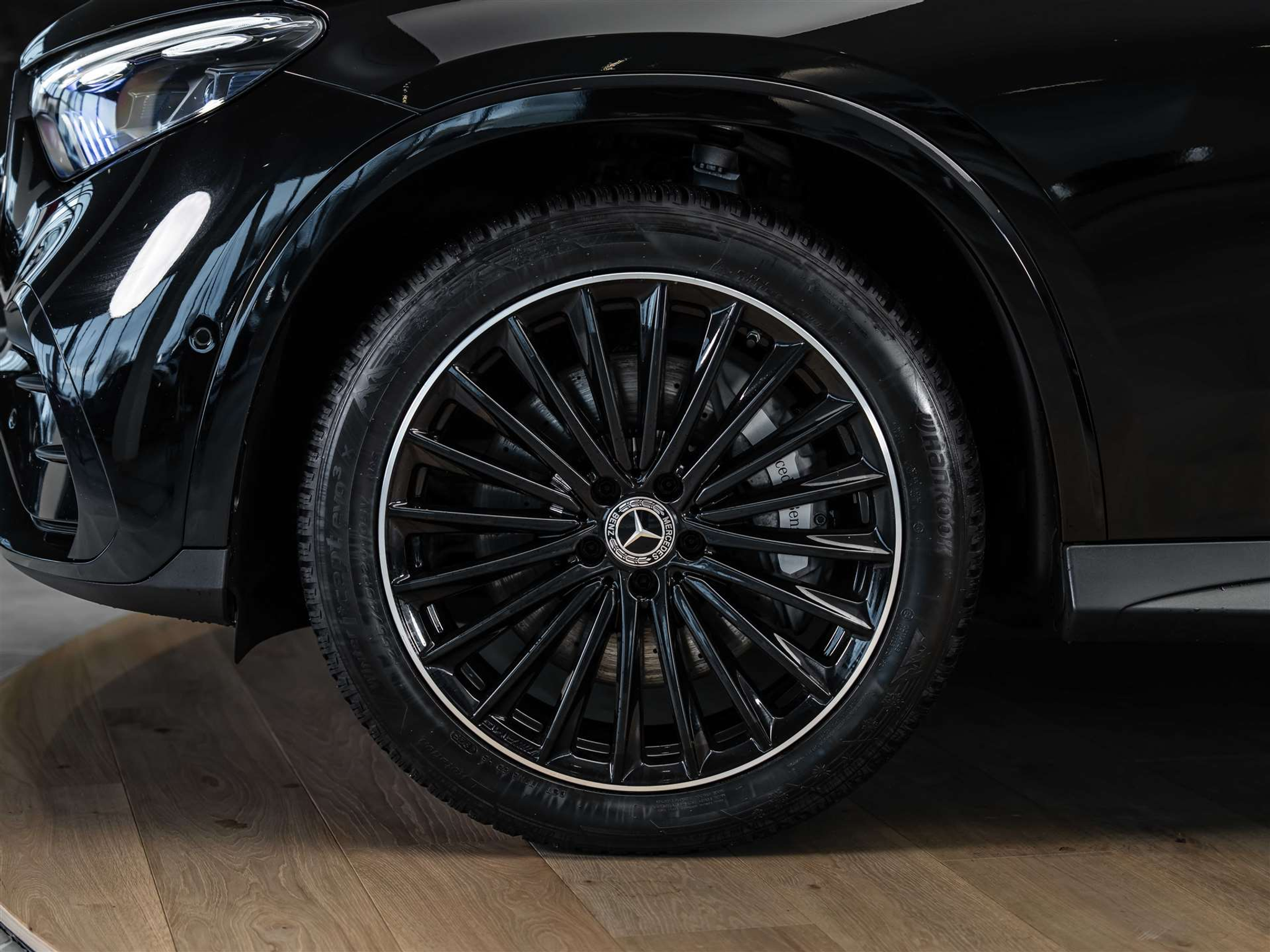 listing desktop thumbnail image 18