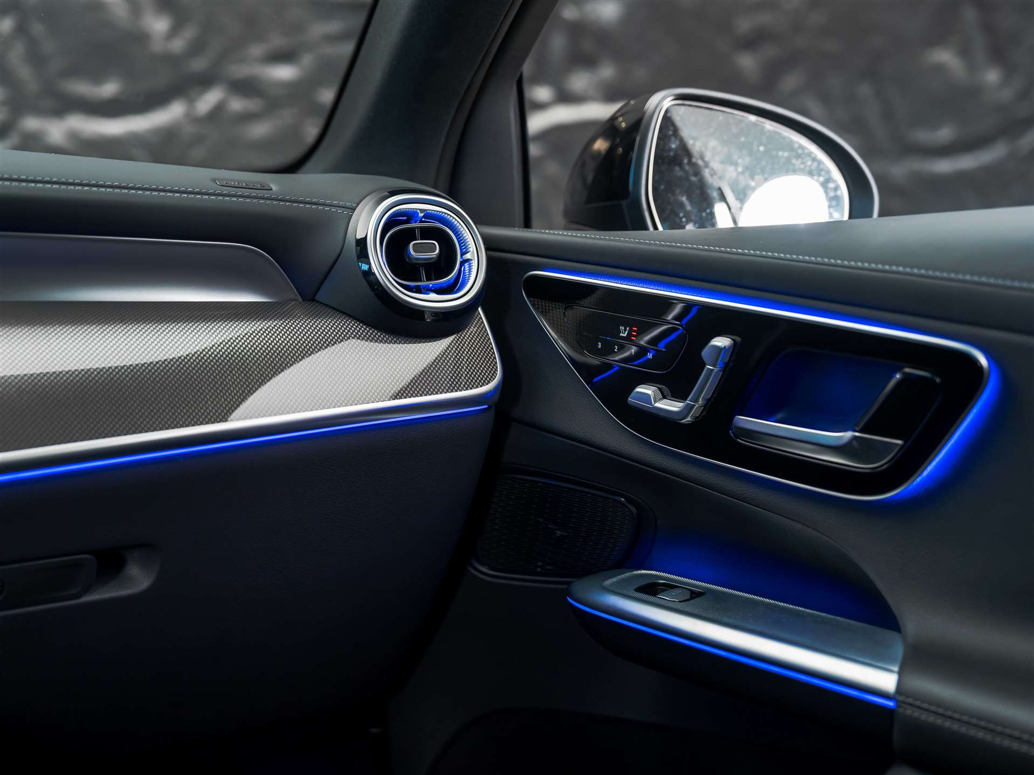 listing desktop thumbnail image 28