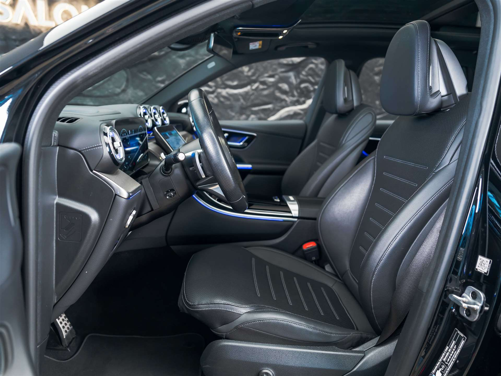 listing desktop thumbnail image 8