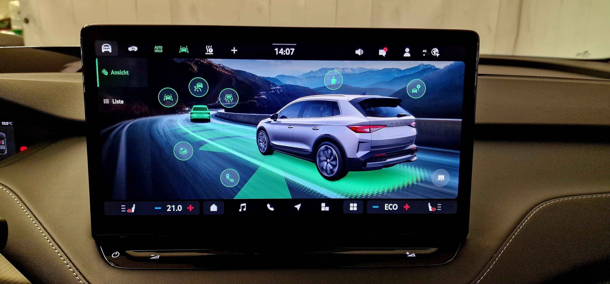 listing desktop thumbnail image 9