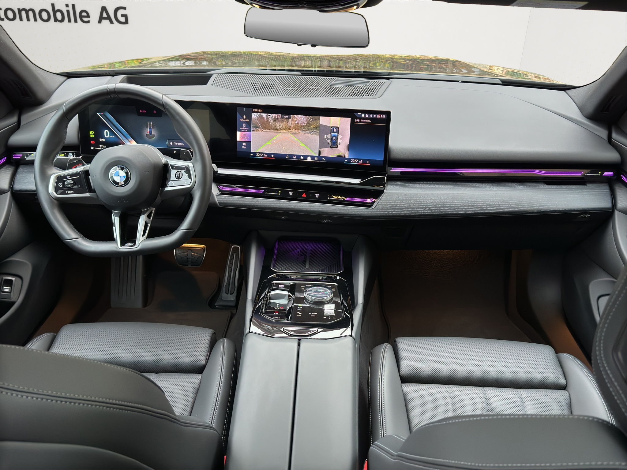 listing desktop thumbnail image 9