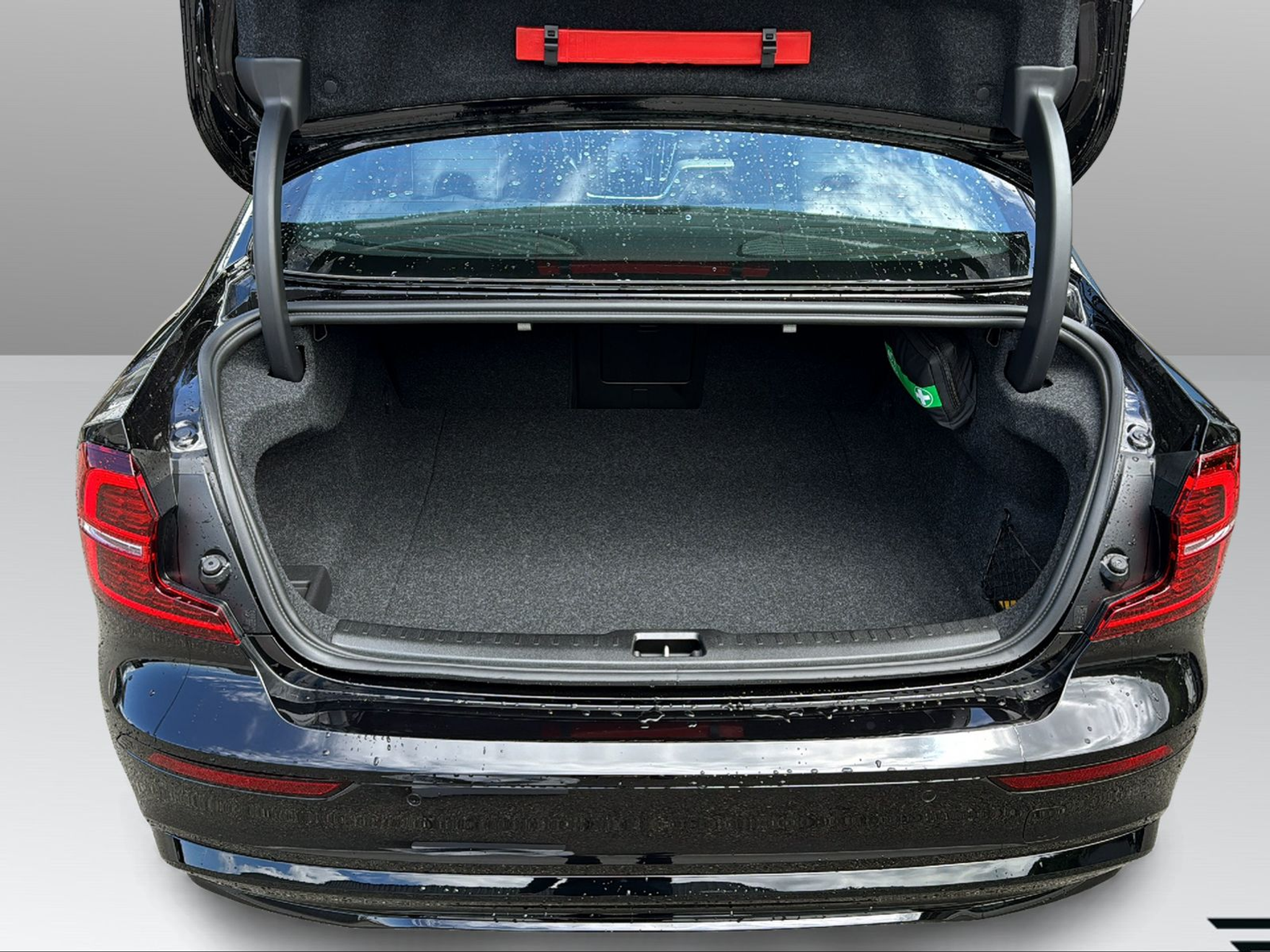 listing desktop thumbnail image 8