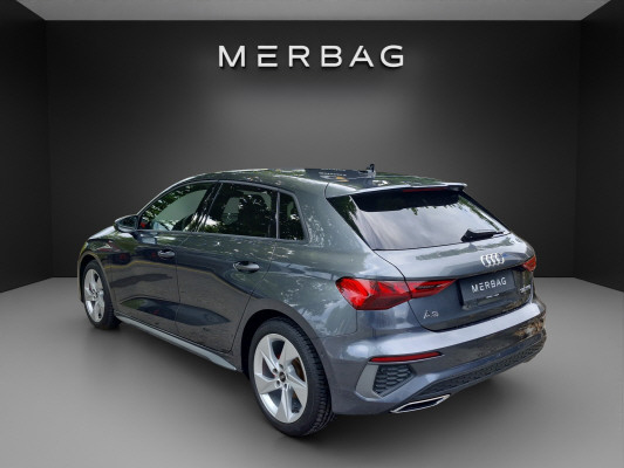 listing desktop thumbnail image 1