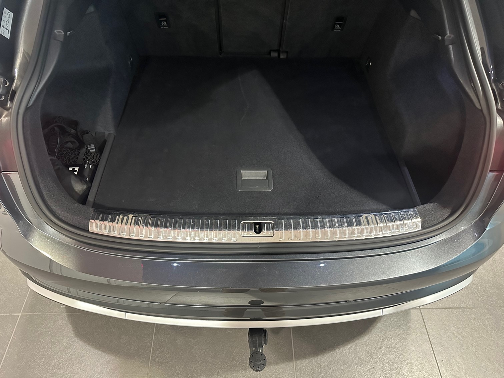 listing desktop thumbnail image 13