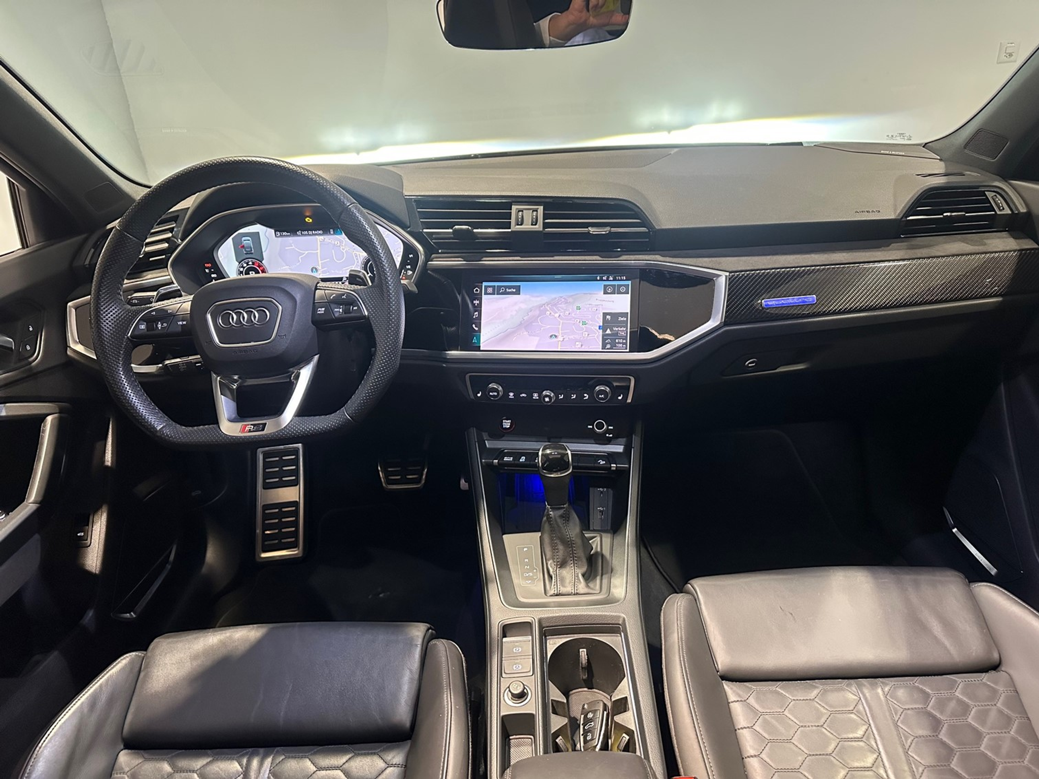 listing desktop thumbnail image 12