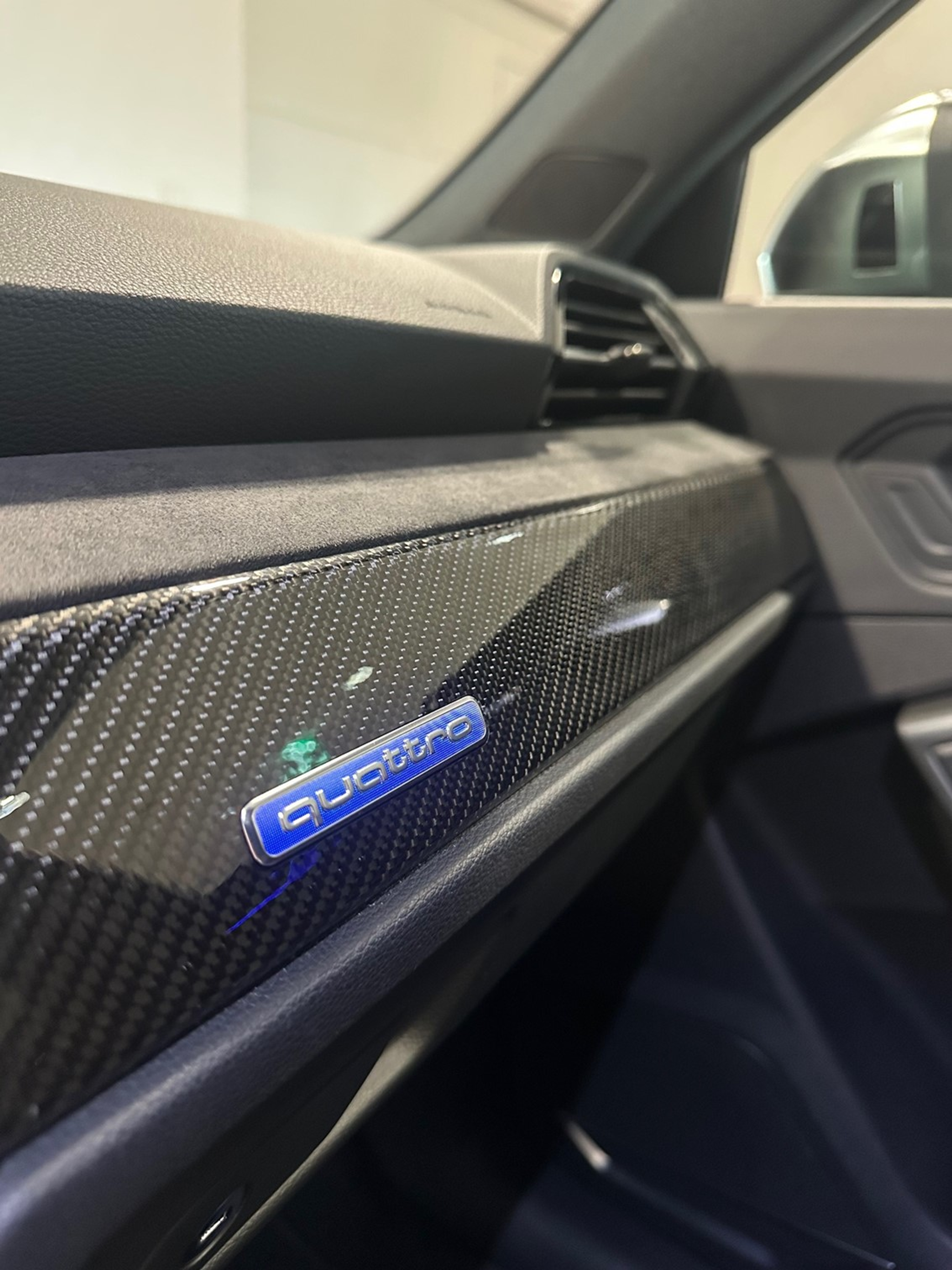 listing desktop thumbnail image 10