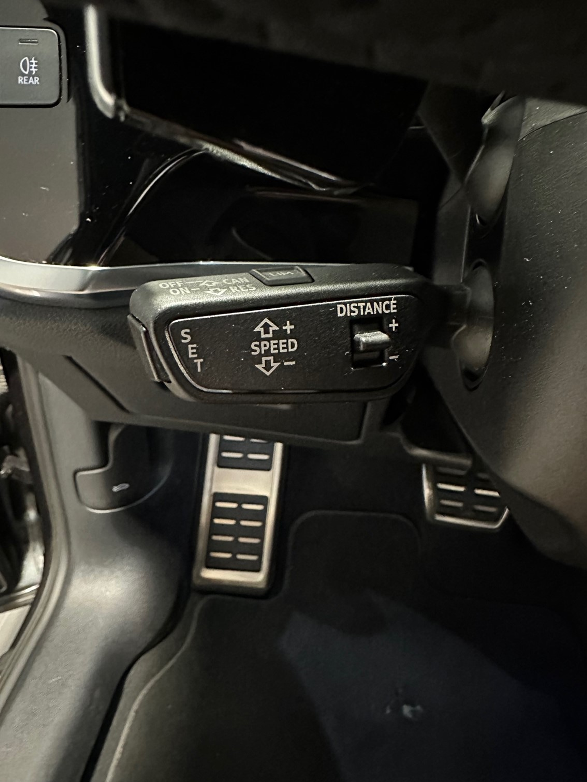 listing desktop thumbnail image 9