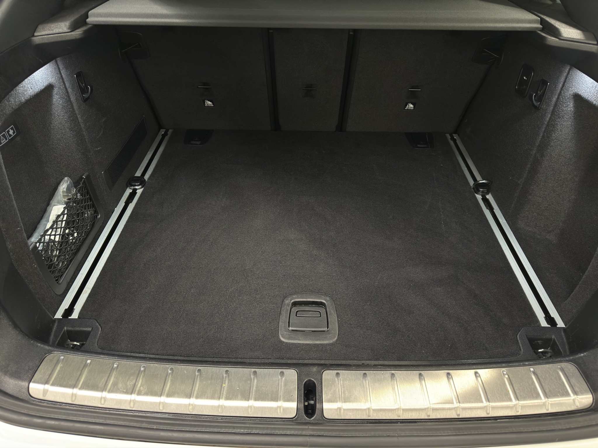 listing desktop thumbnail image 16