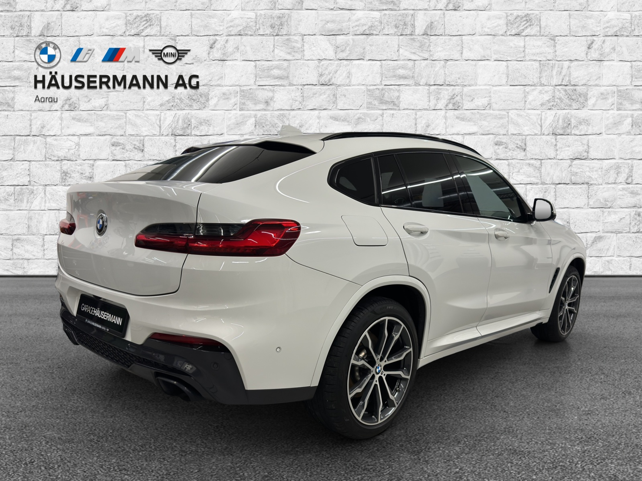 listing desktop thumbnail image 4