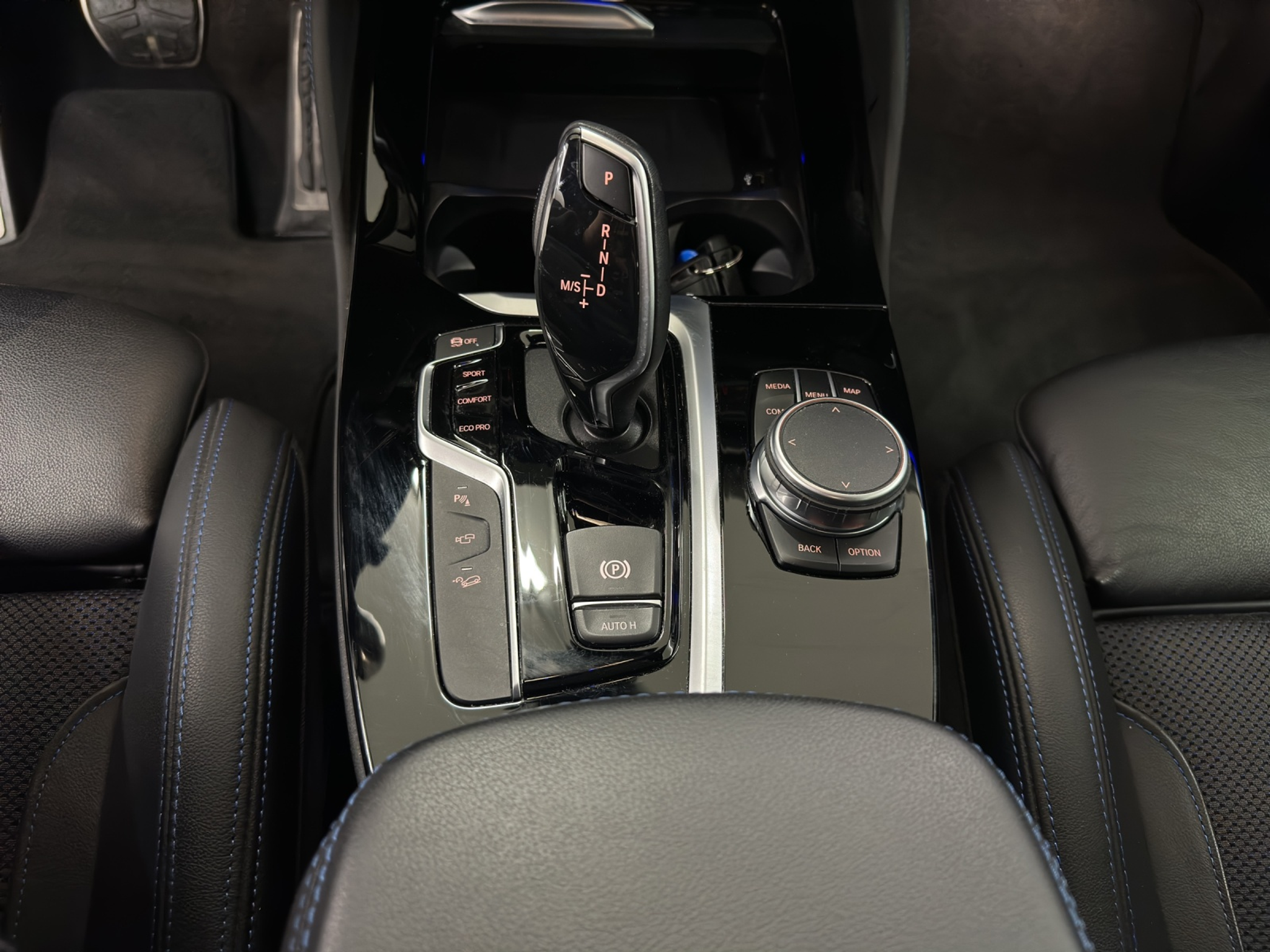 listing desktop thumbnail image 13