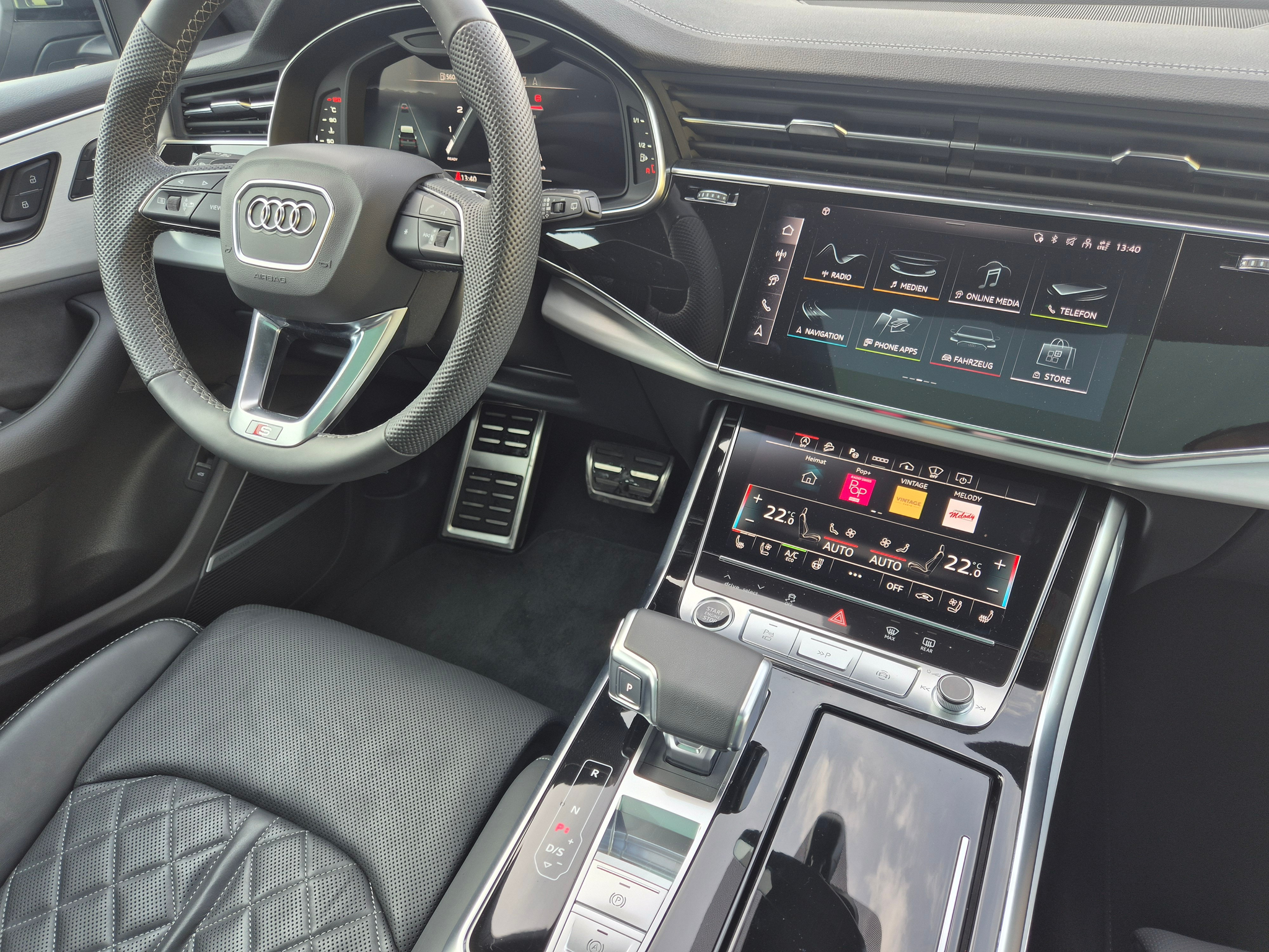 listing desktop thumbnail image 22