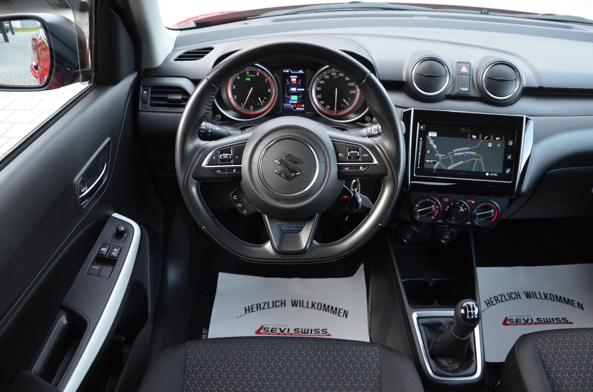 listing desktop thumbnail image 12