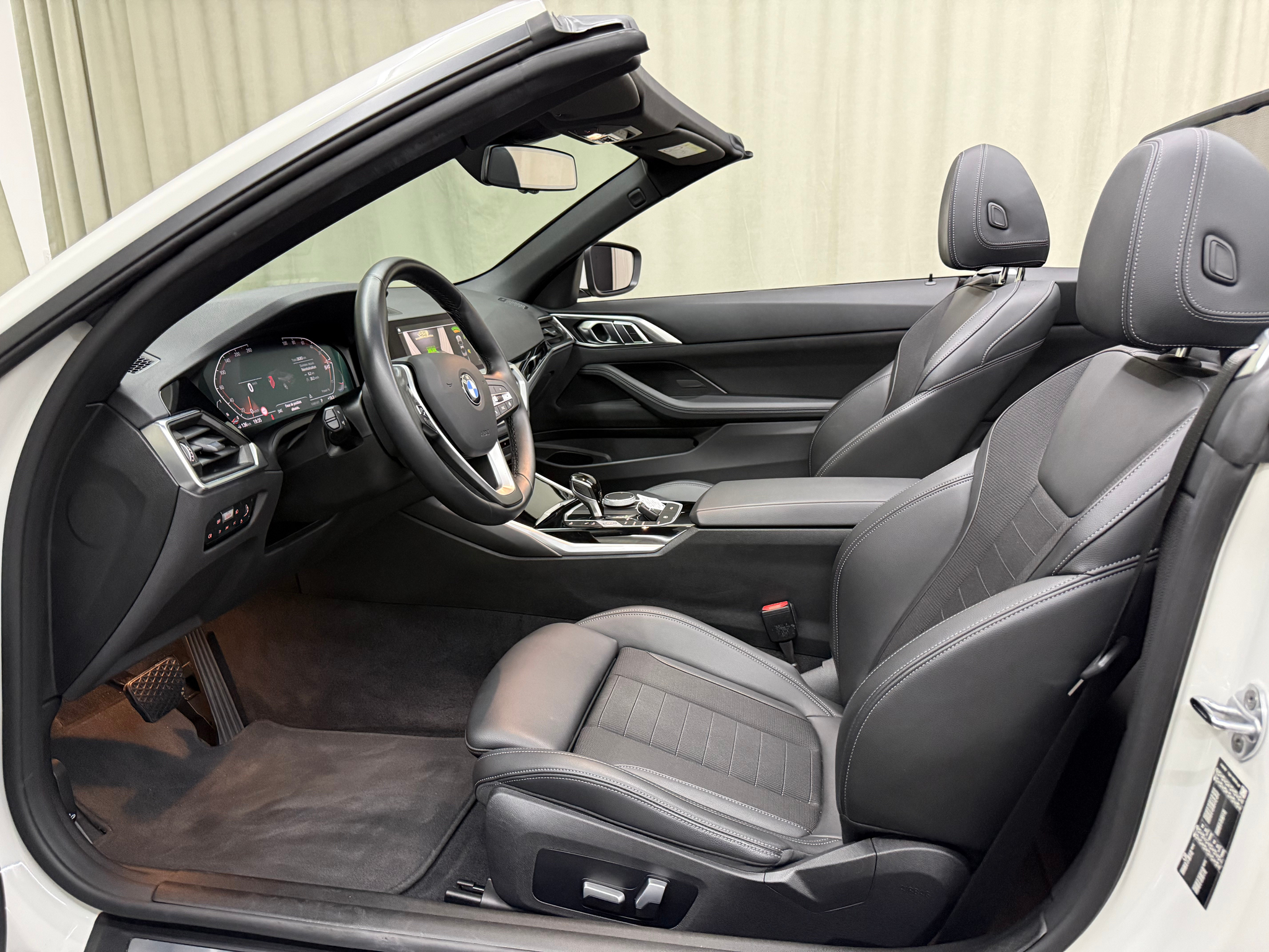 listing desktop thumbnail image 6