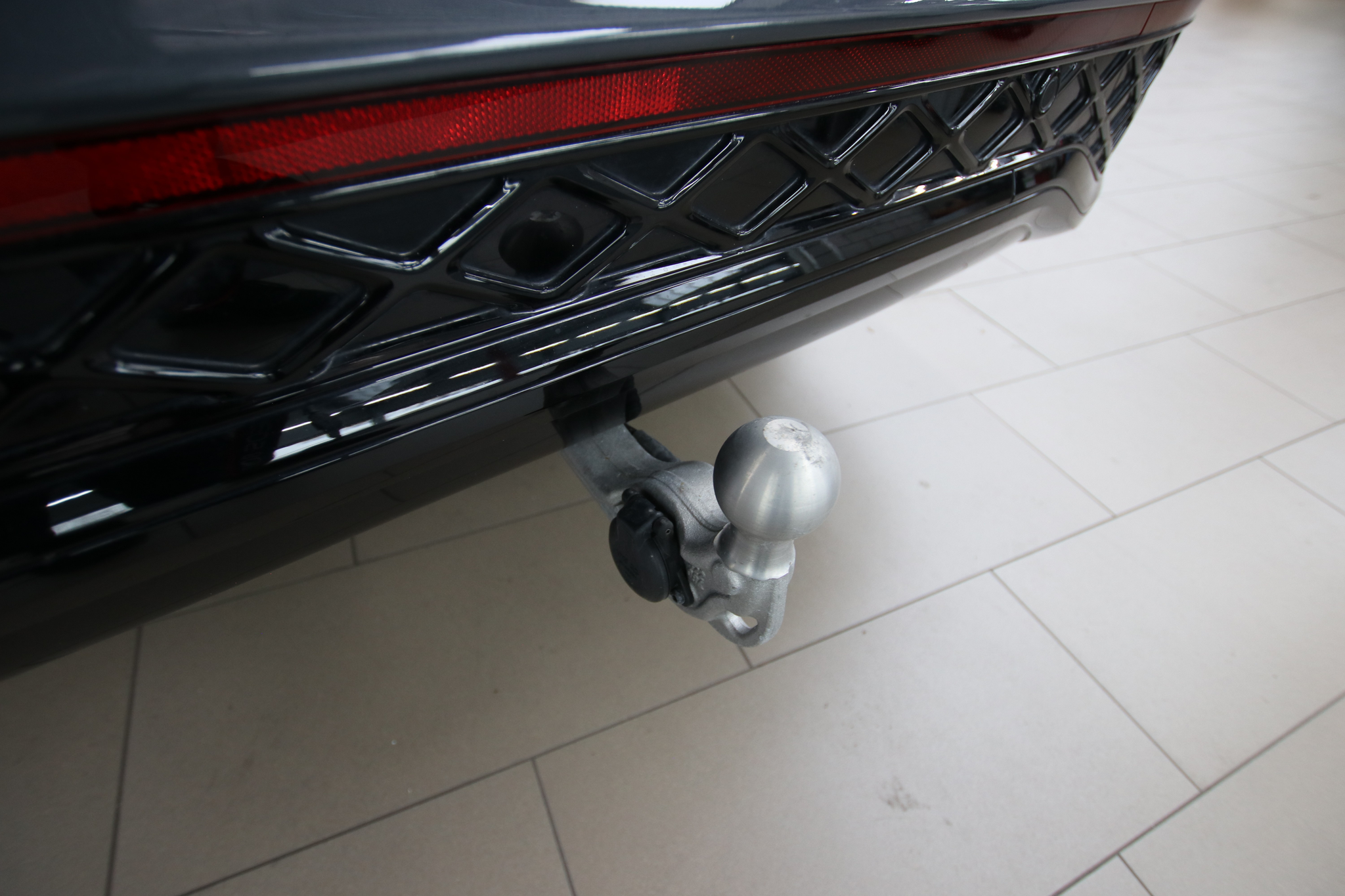 listing desktop thumbnail image 17