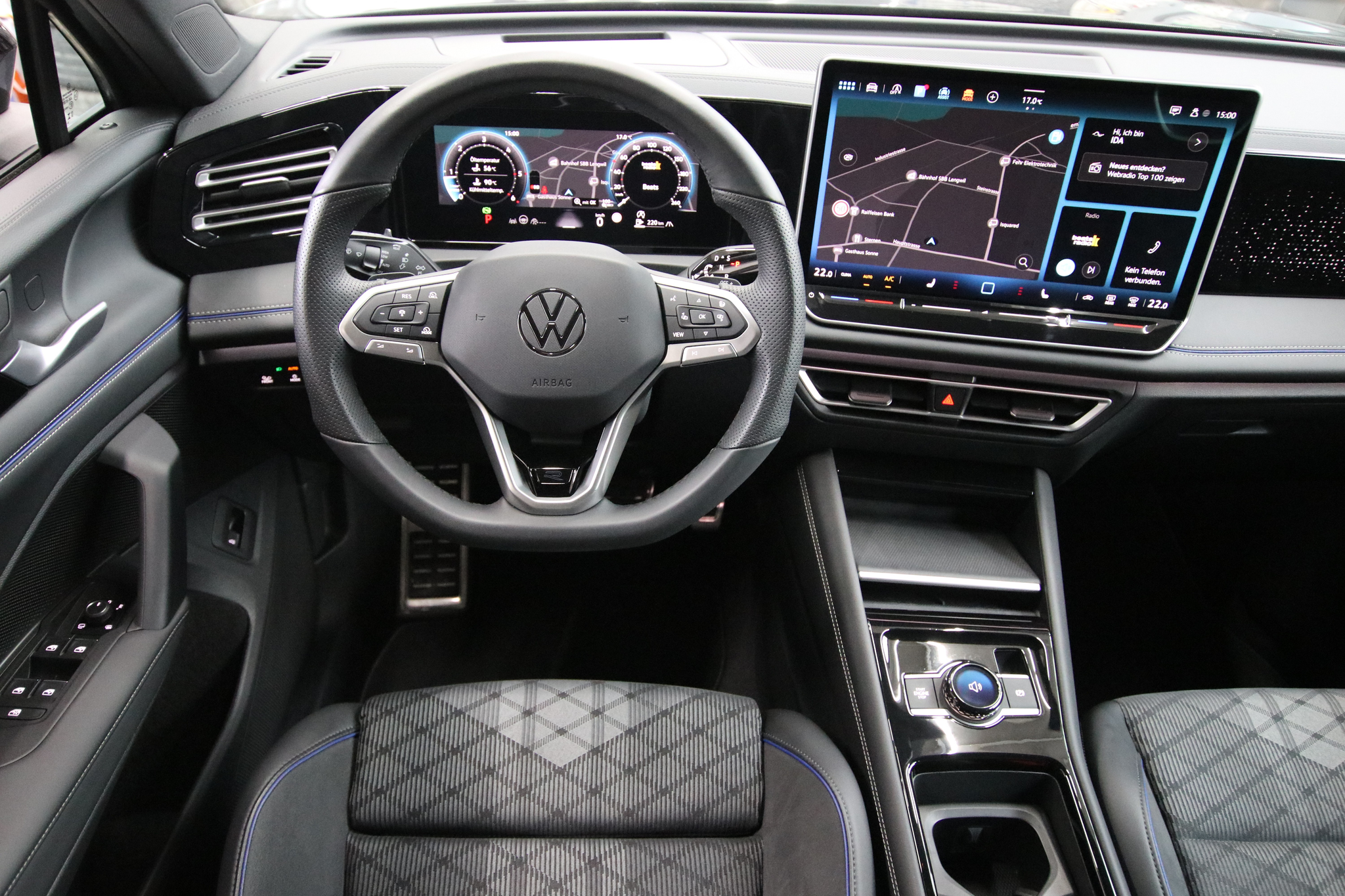 listing desktop thumbnail image 10