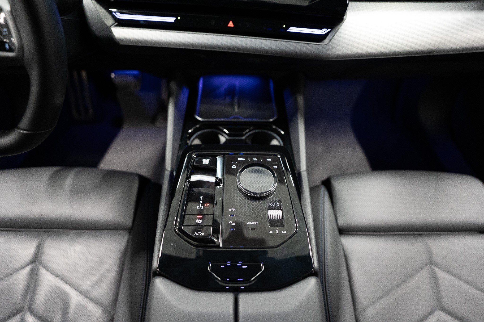 listing desktop thumbnail image 22