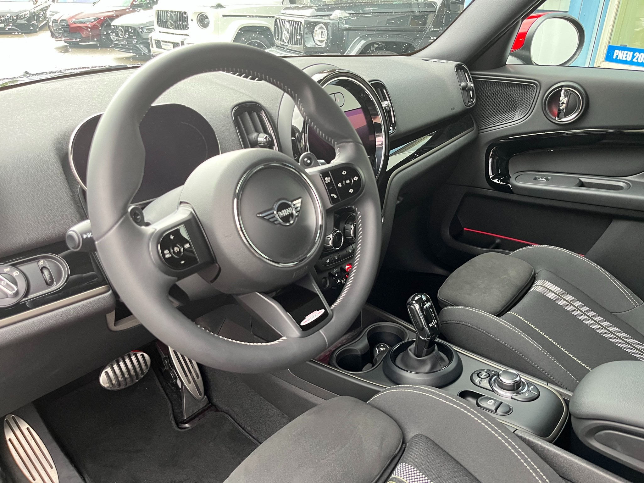 listing desktop thumbnail image 8