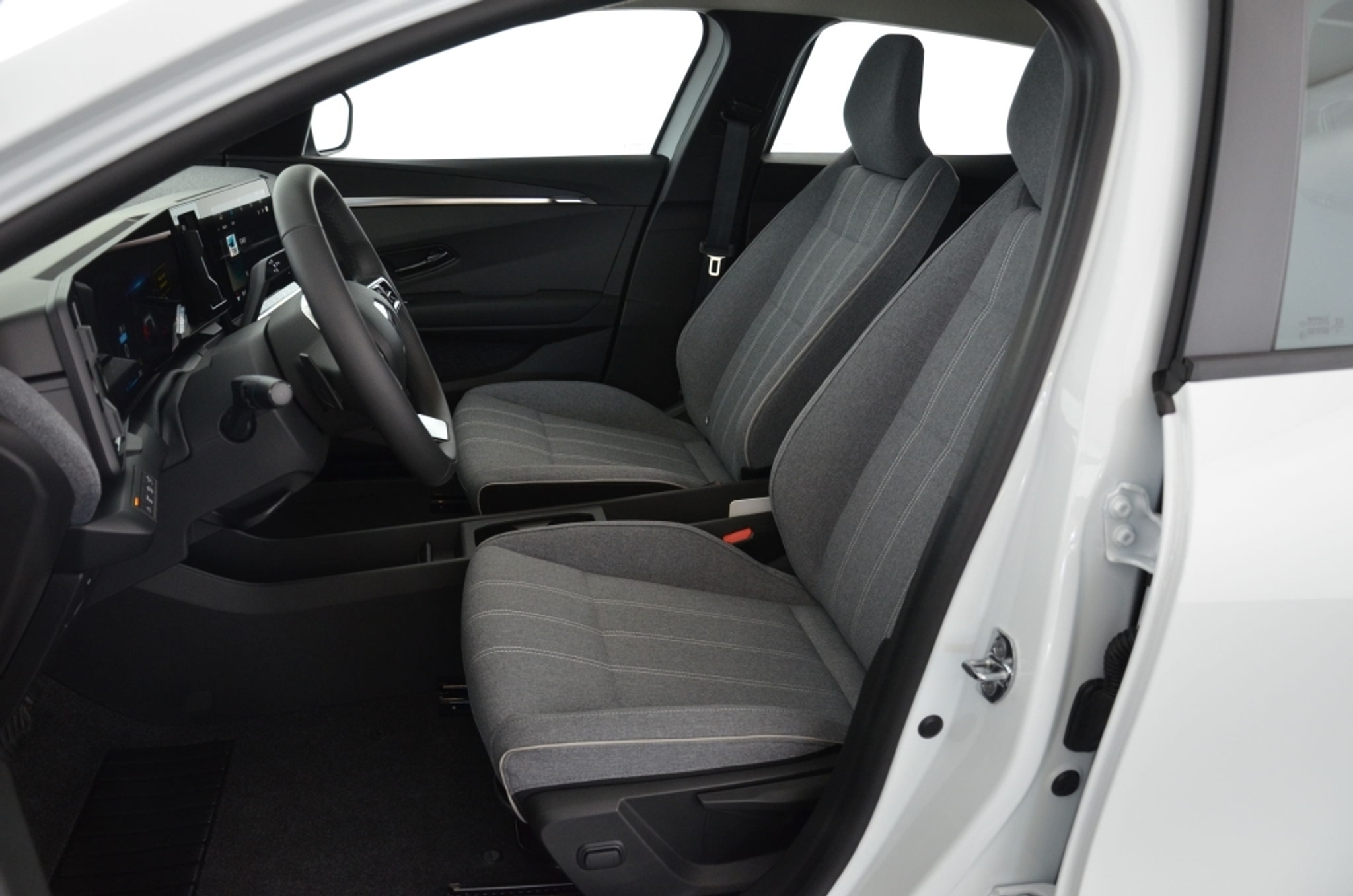 listing desktop thumbnail image 12